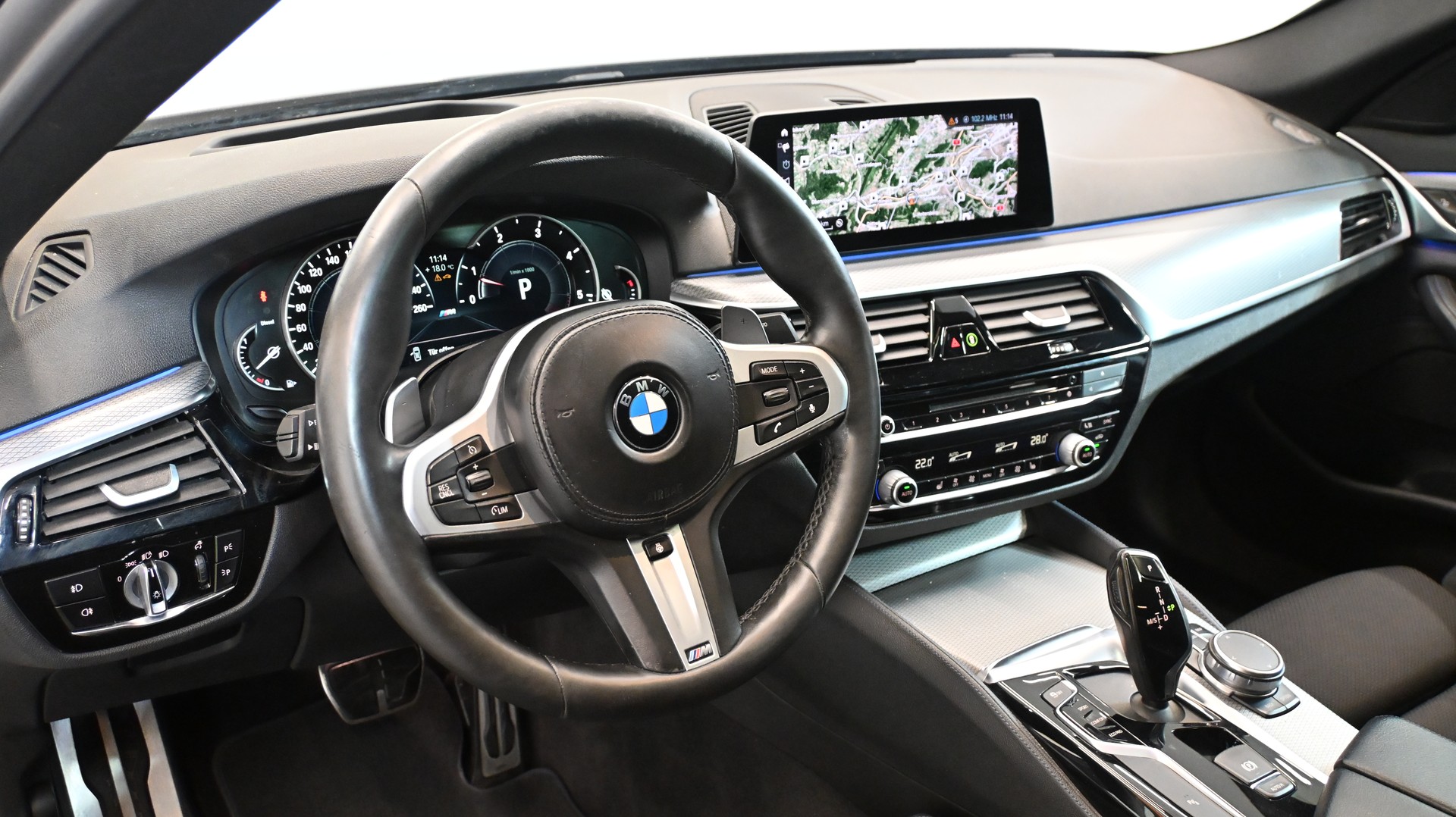 BMW 520d xDrive Steptronic M-SPORTPAKET-image-3
