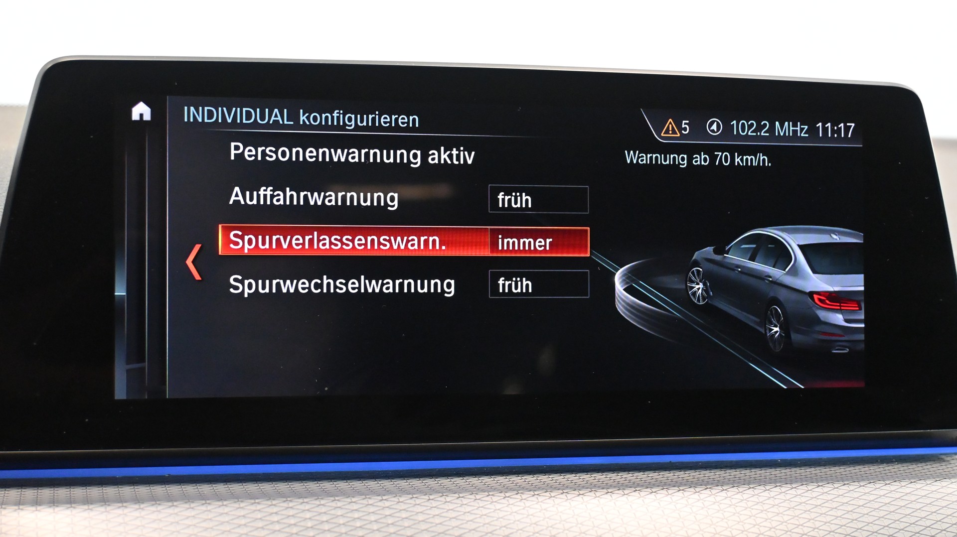 BMW 520d xDrive Steptronic M-SPORTPAKET-image-9