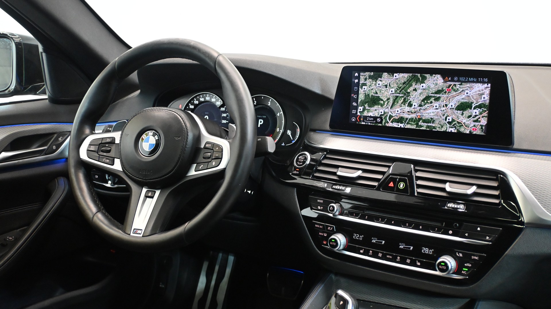 BMW 520d xDrive Steptronic M-SPORTPAKET-image-5