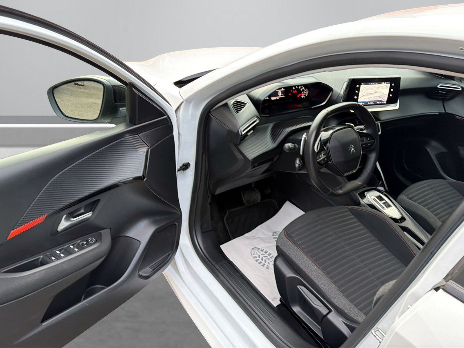PEUGEOT 208 1.2 PureTech Active Pack EAT8-image-10
