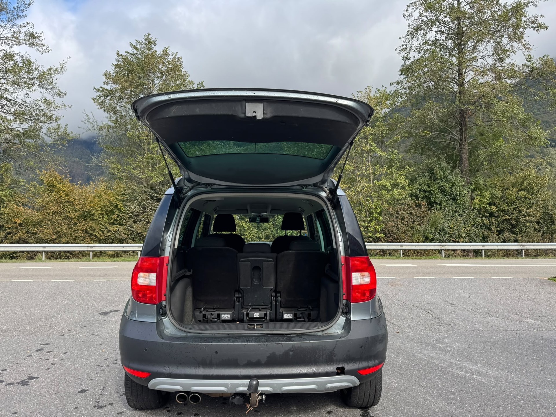 SKODA Yeti 2.0 TDI Ambition 4x4-image-15