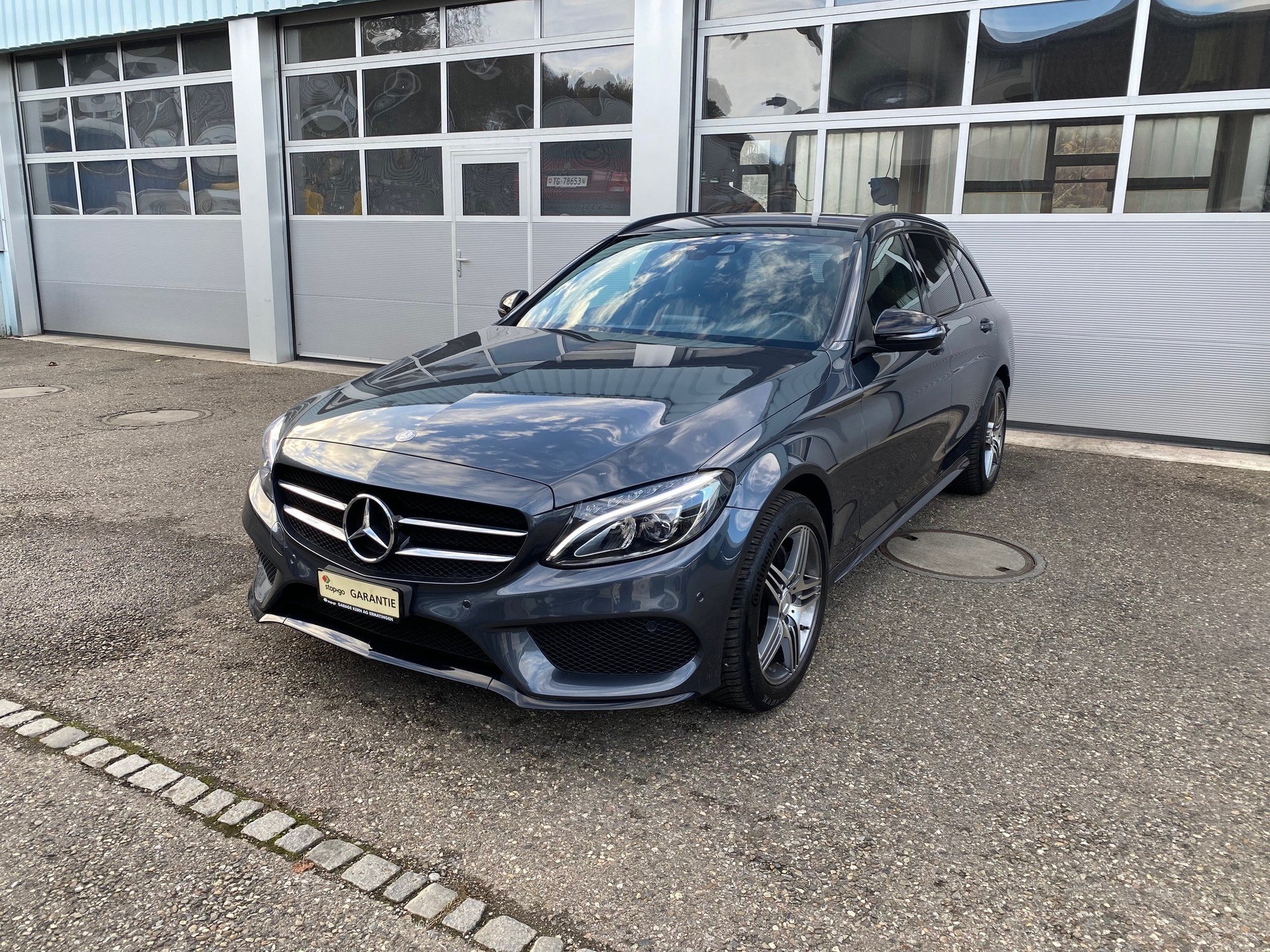 MERCEDES-BENZ C 200 AMG Line 7G-Tronic