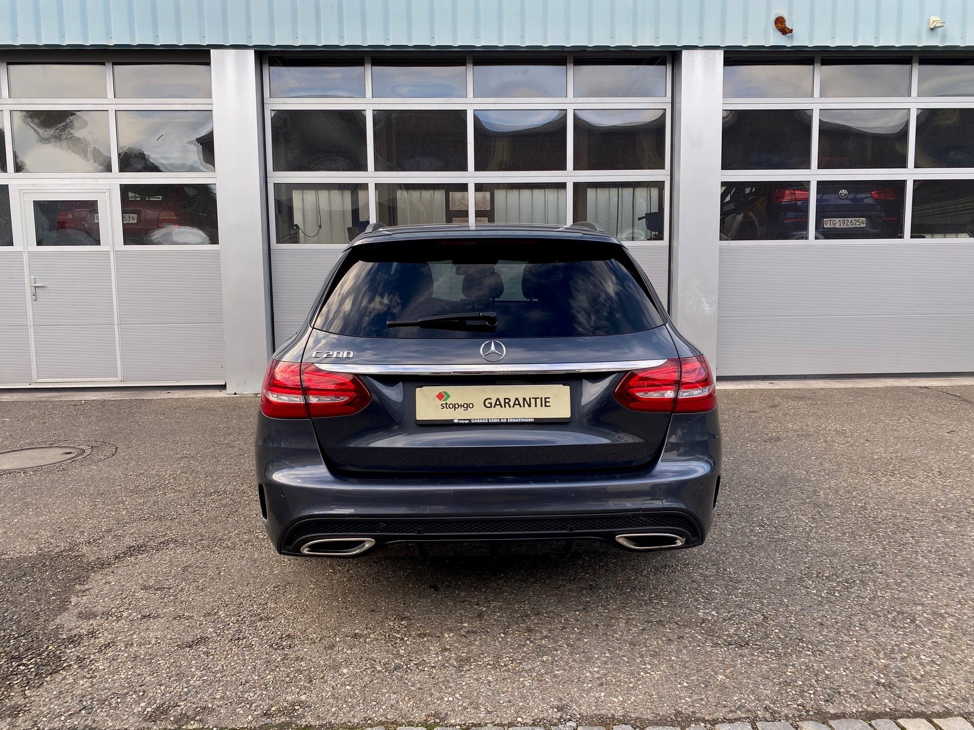 MERCEDES-BENZ C 200 AMG Line 7G-Tronic-image-9