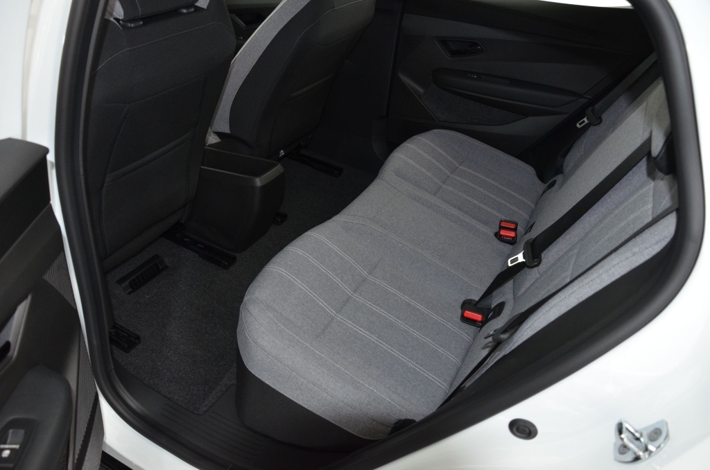 RENAULT Megane E-Tech EV60 *EQUILIBRE*-image-13