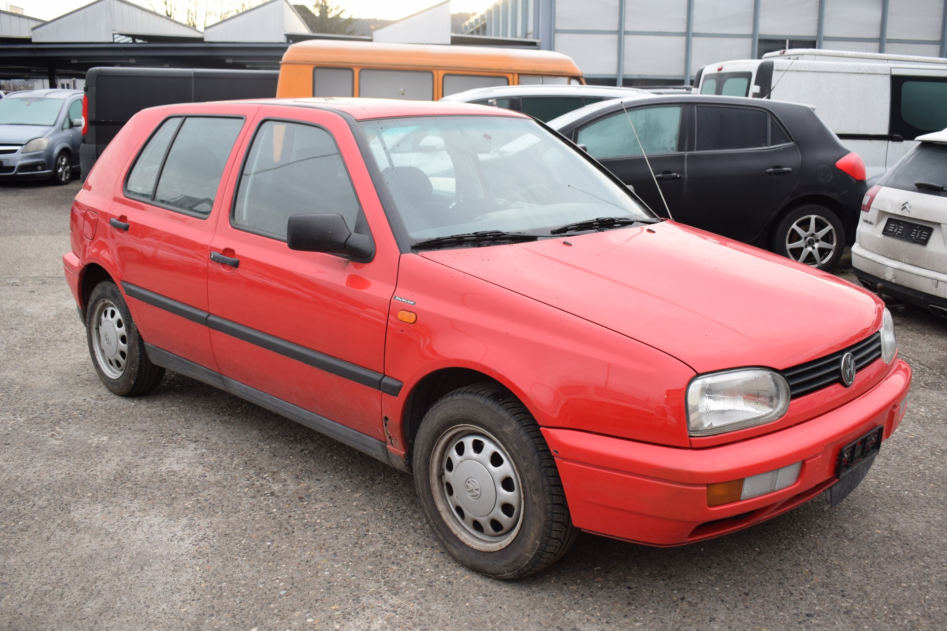 VW GOLF-image-2