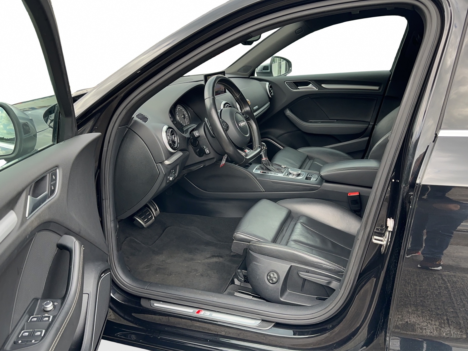 AUDI Sportback 2.0 TFSI quattro 360 PS ABT B-image-8