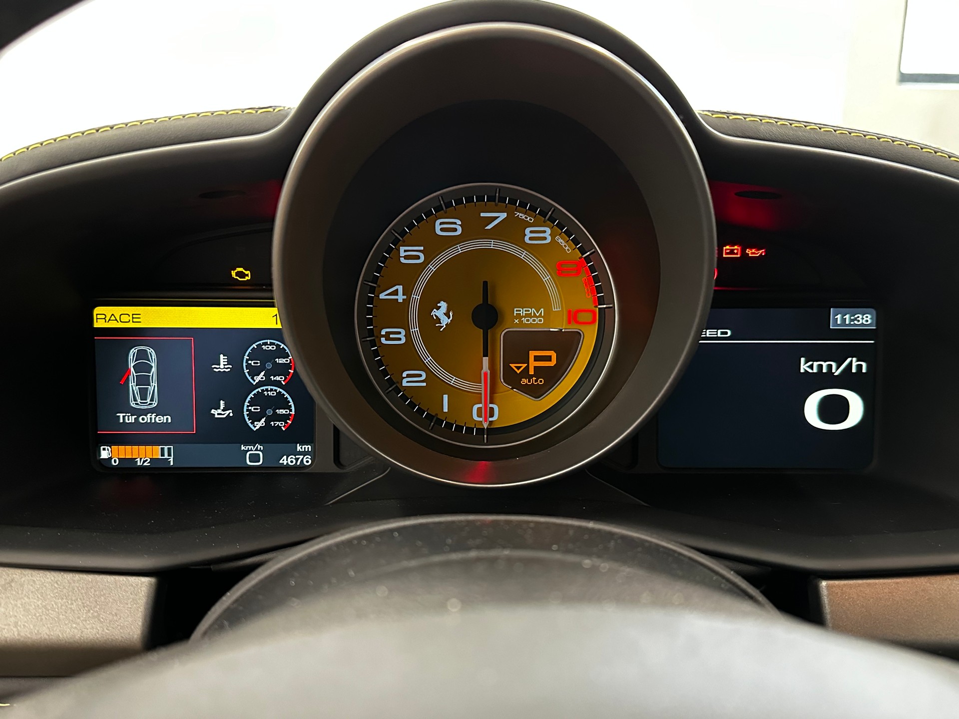 FERRARI 458 Italia 4.5 V8-image-10