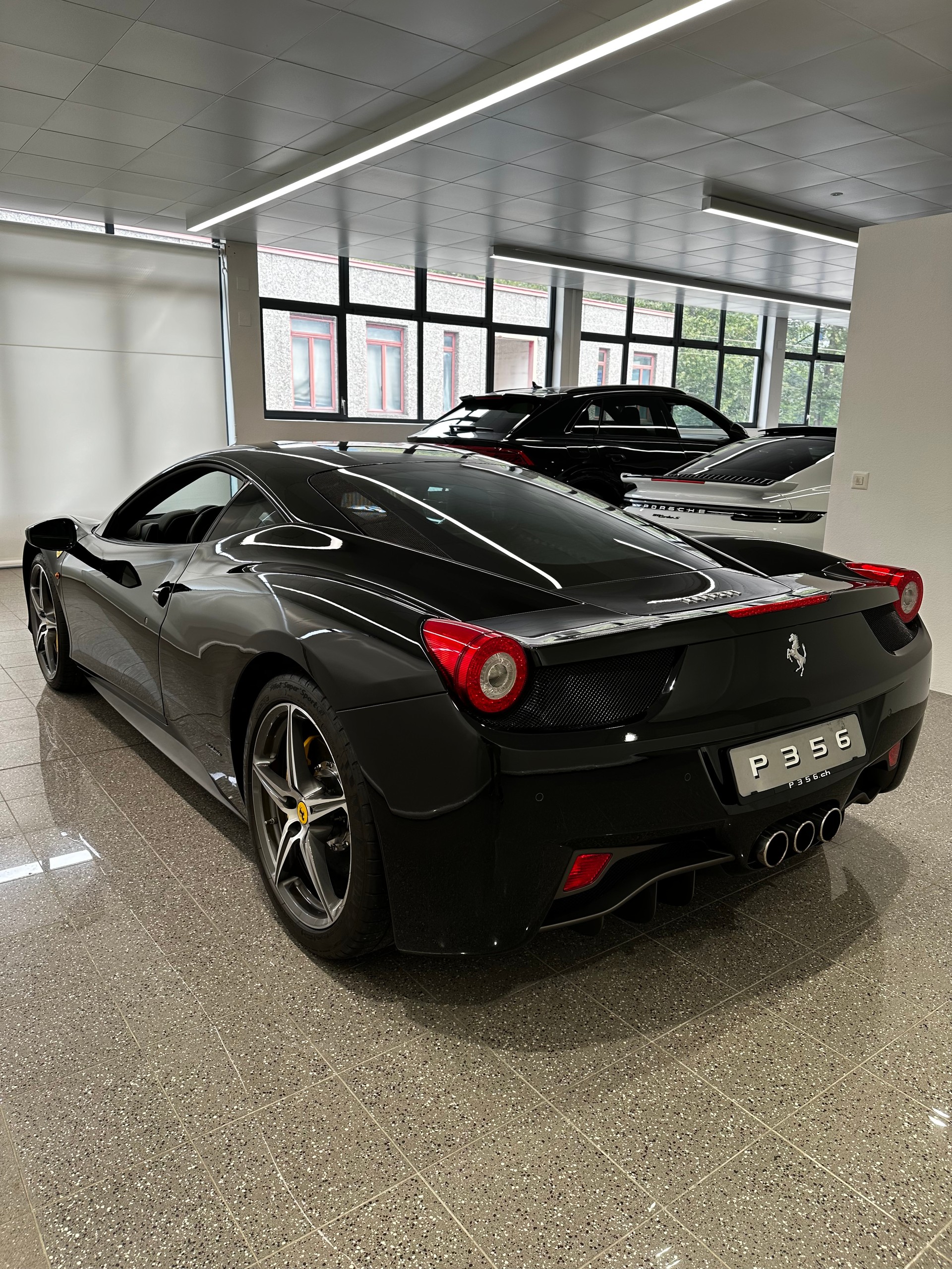 FERRARI 458 Italia 4.5 V8-image-6