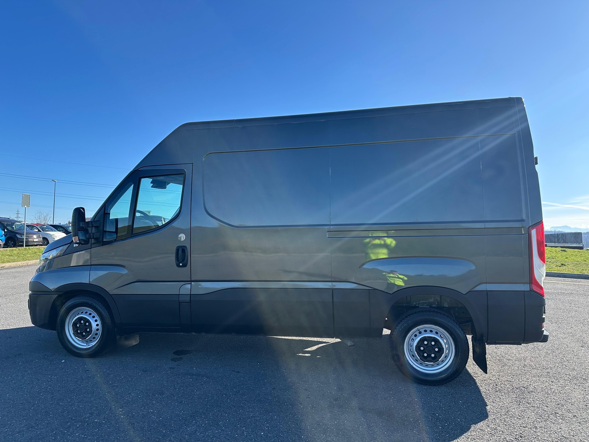 IVECO 35 S 14 A8 V-image-17