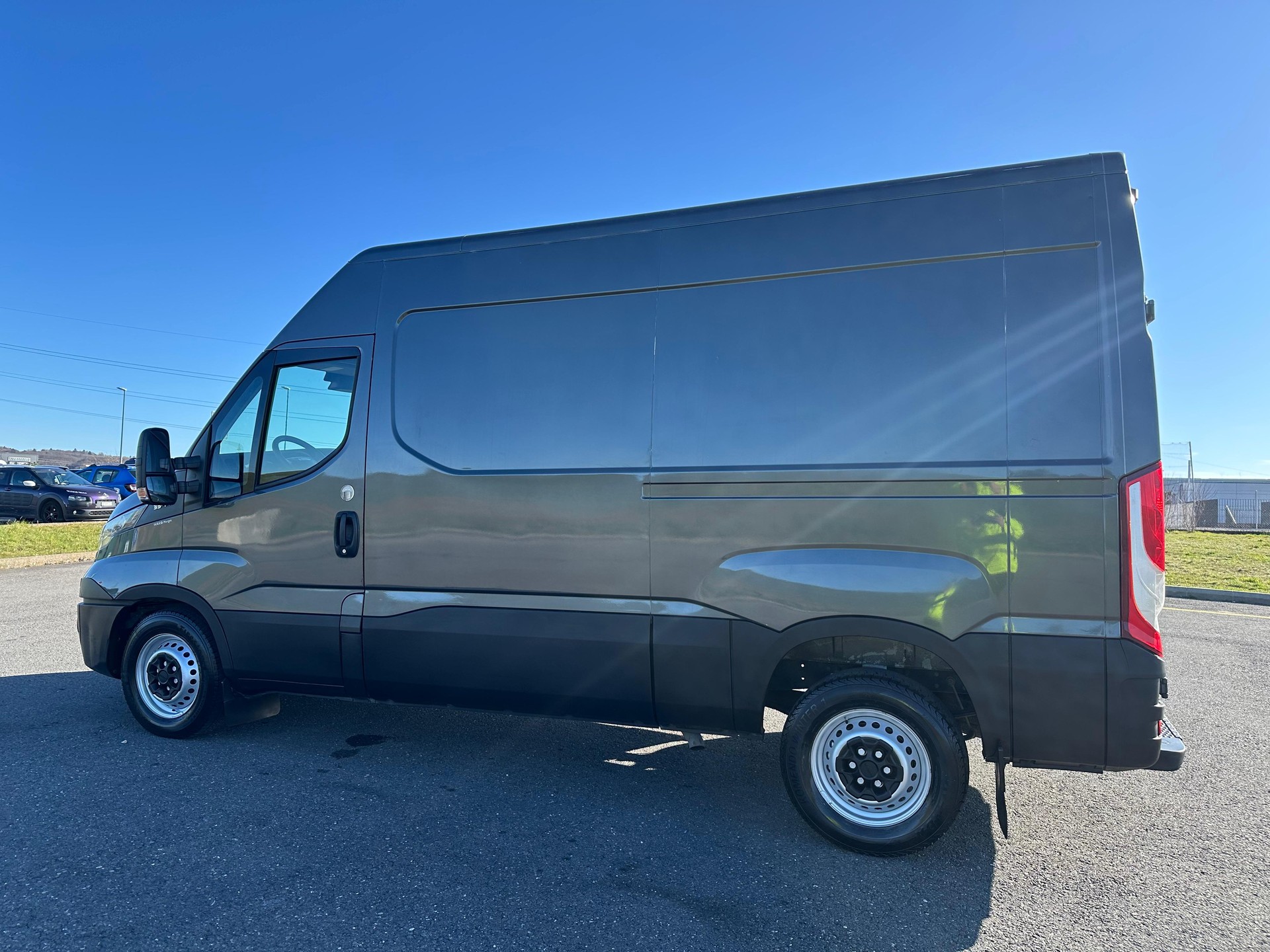 IVECO 35 S 14 A8 V-image-18