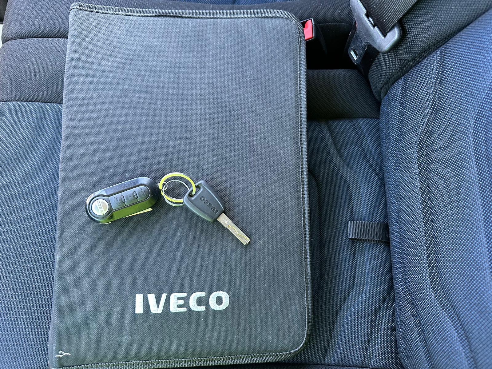 IVECO 35 S 14 A8 V-image-31