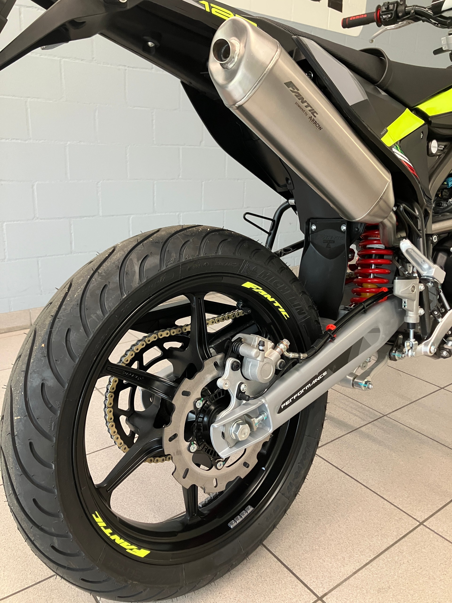 FANTIC XMF 125 Performance-image-6
