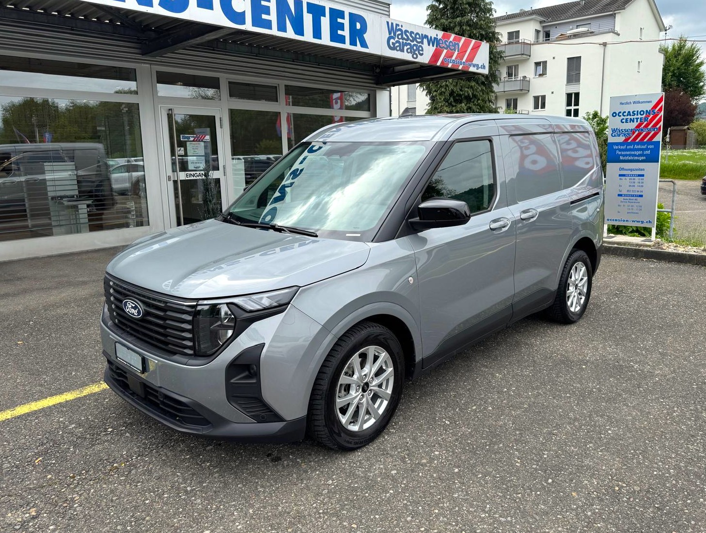 FORD Transit Courier 1.5 Limit-image-0