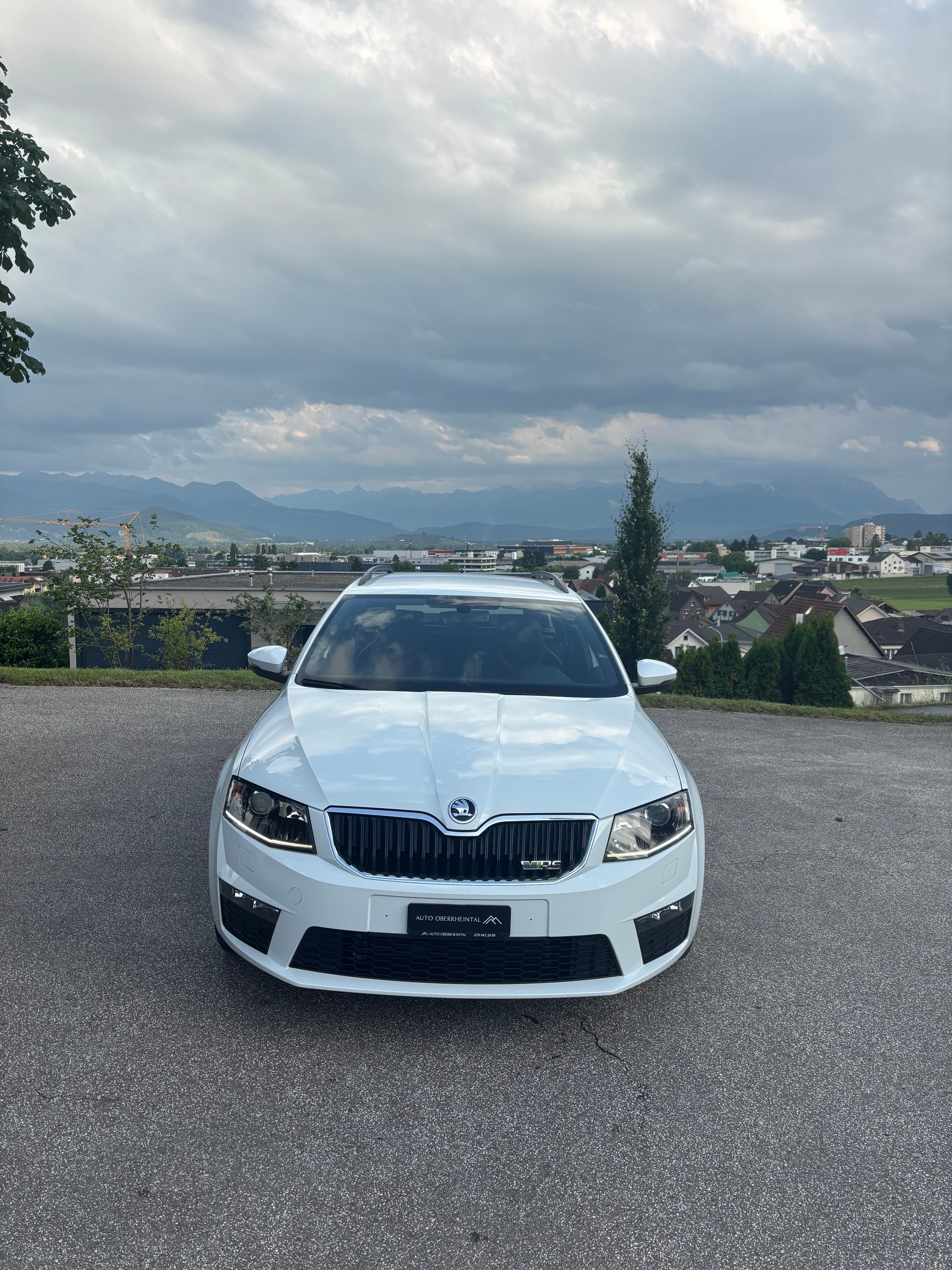 SKODA Octavia Combi 2.0 TDI RS DSG-image-0