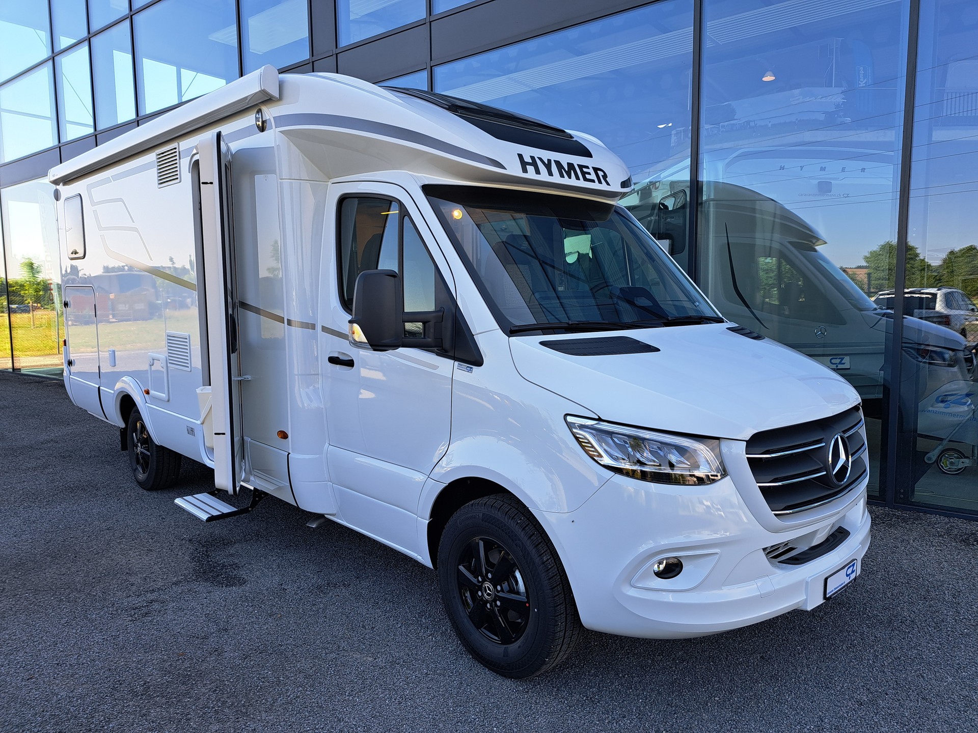 HYMER B MC T 680-image-0