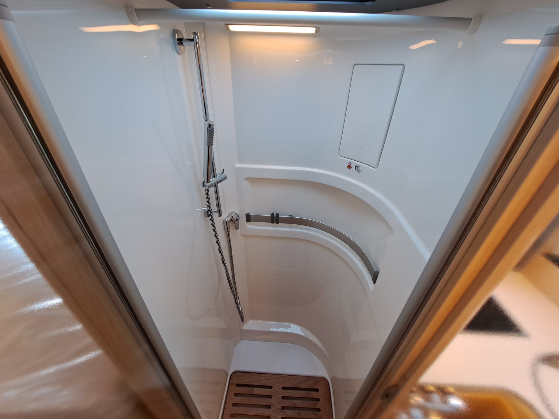 HYMER B MC T 680-image-5