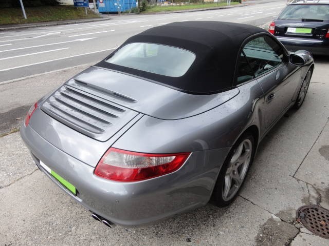 PORSCHE 911 Cabrio Carrera 4S-image-4
