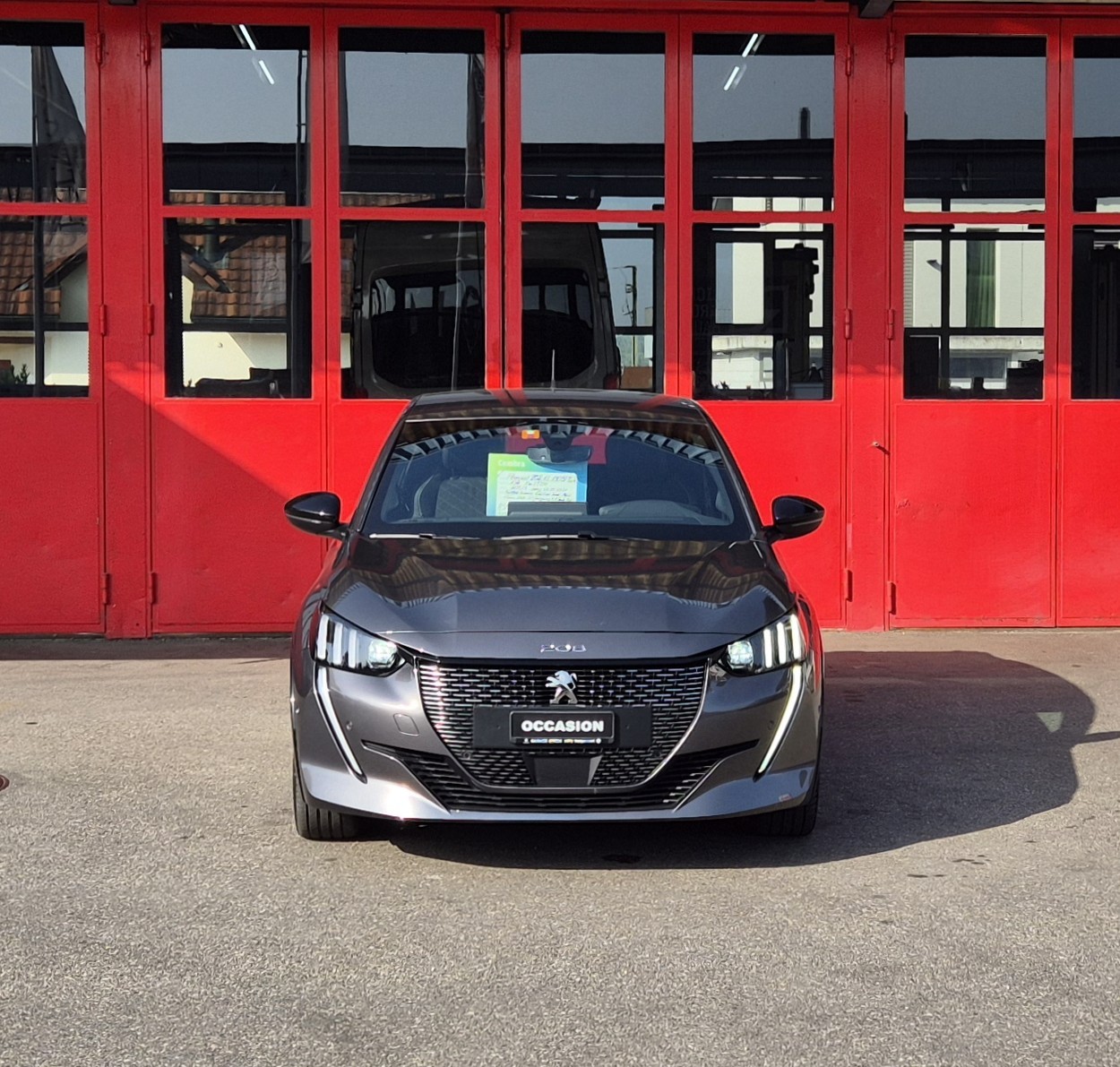 Car photo