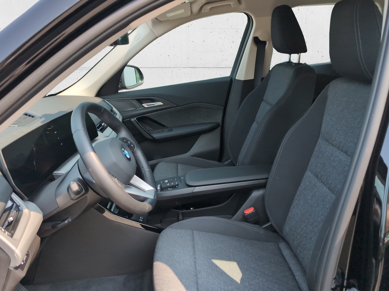 BMW X1 sDrive 18i-image-9