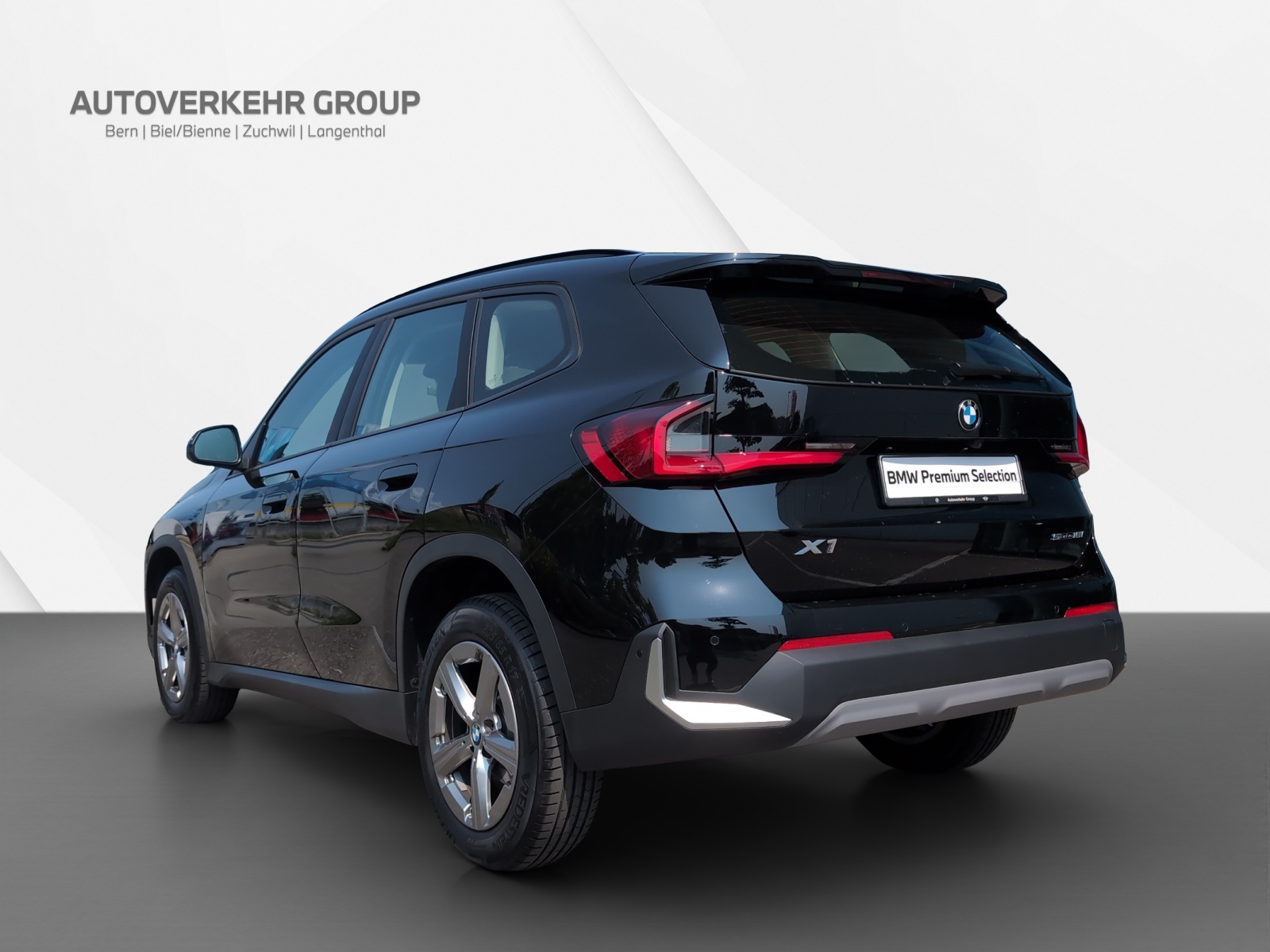 BMW X1 sDrive 18i-image-3