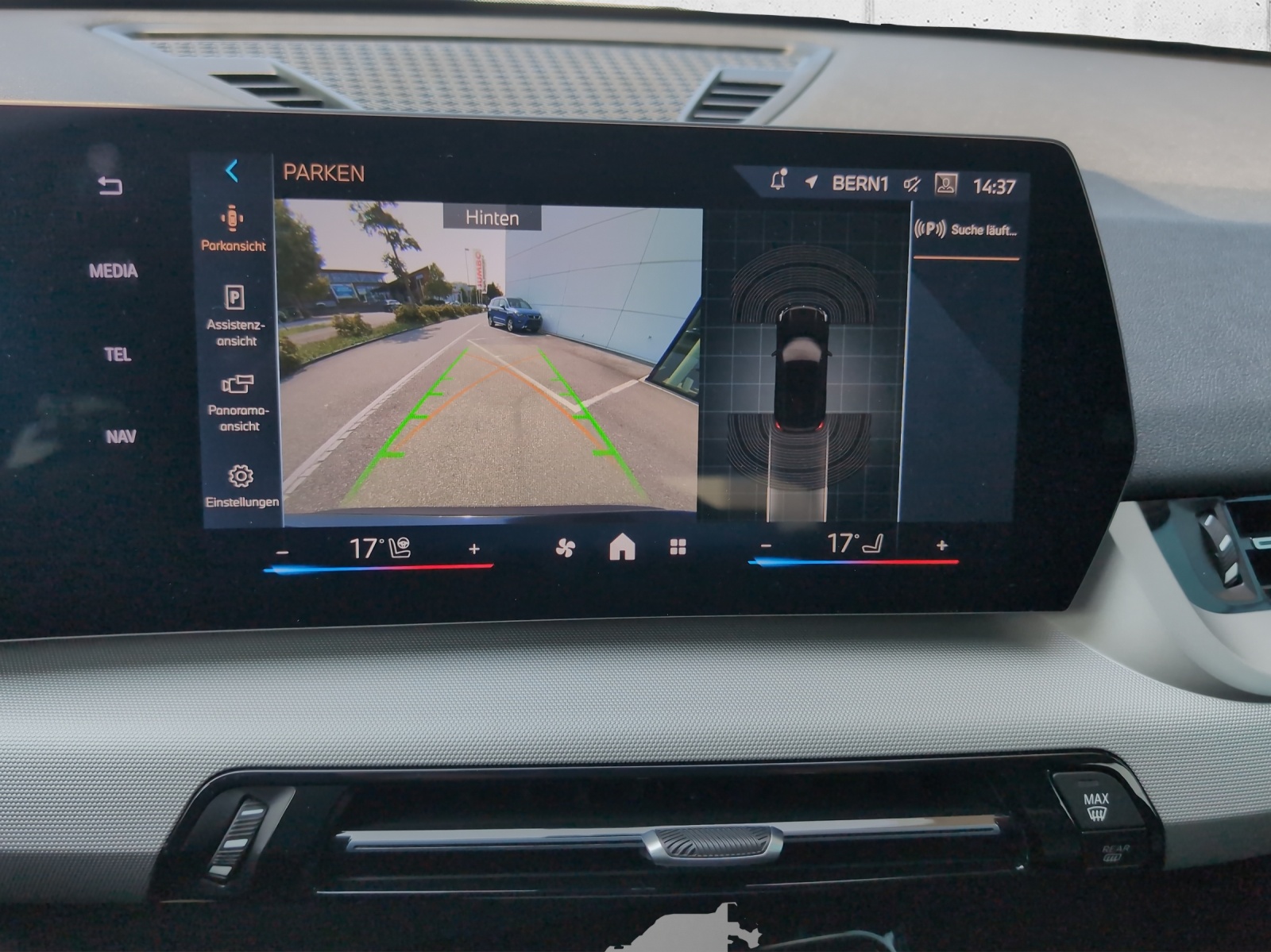 BMW X1 sDrive 18i-image-11