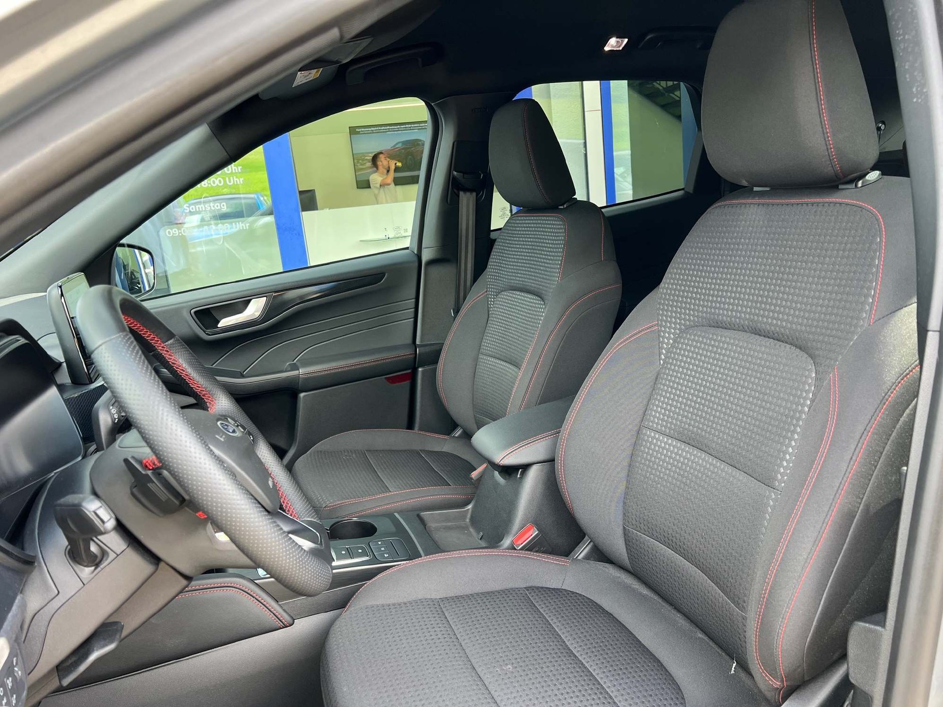 FORD Kuga 2.0 EcoBlue ST-Line-image-5
