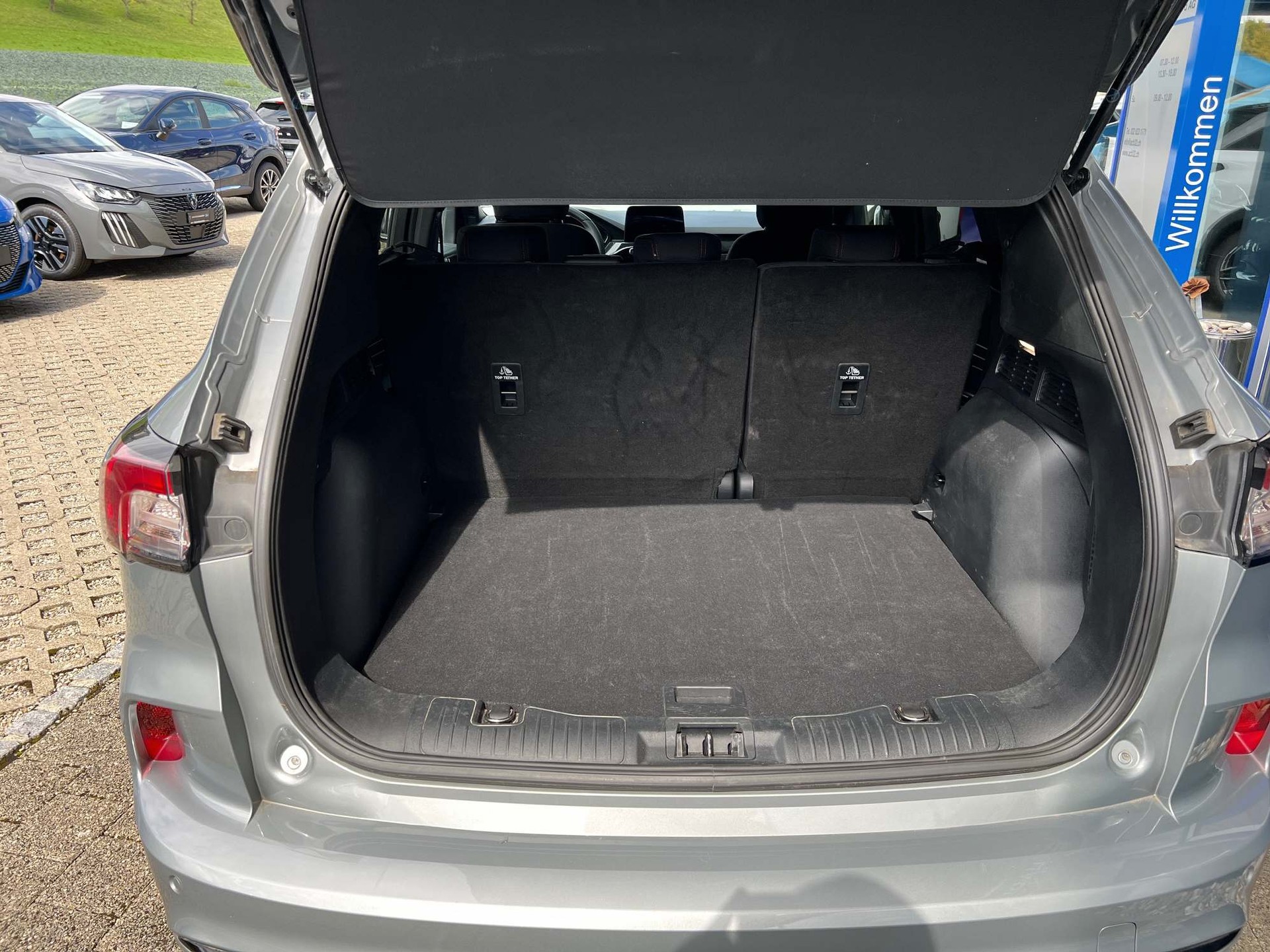 FORD Kuga 2.0 EcoBlue ST-Line-image-9