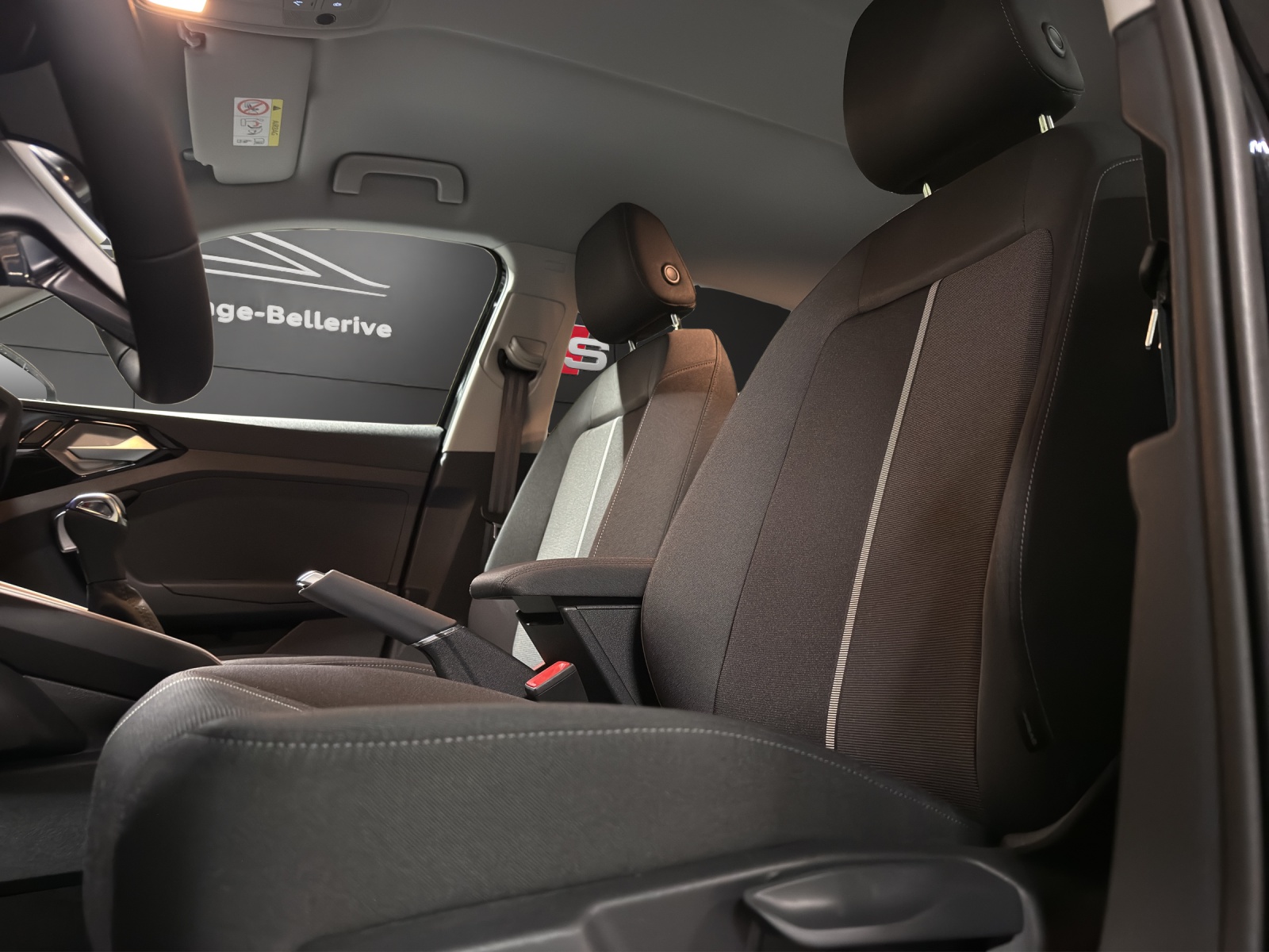 AUDI A1 Sportback 30 TFSI Attraction S-tronic-image-22