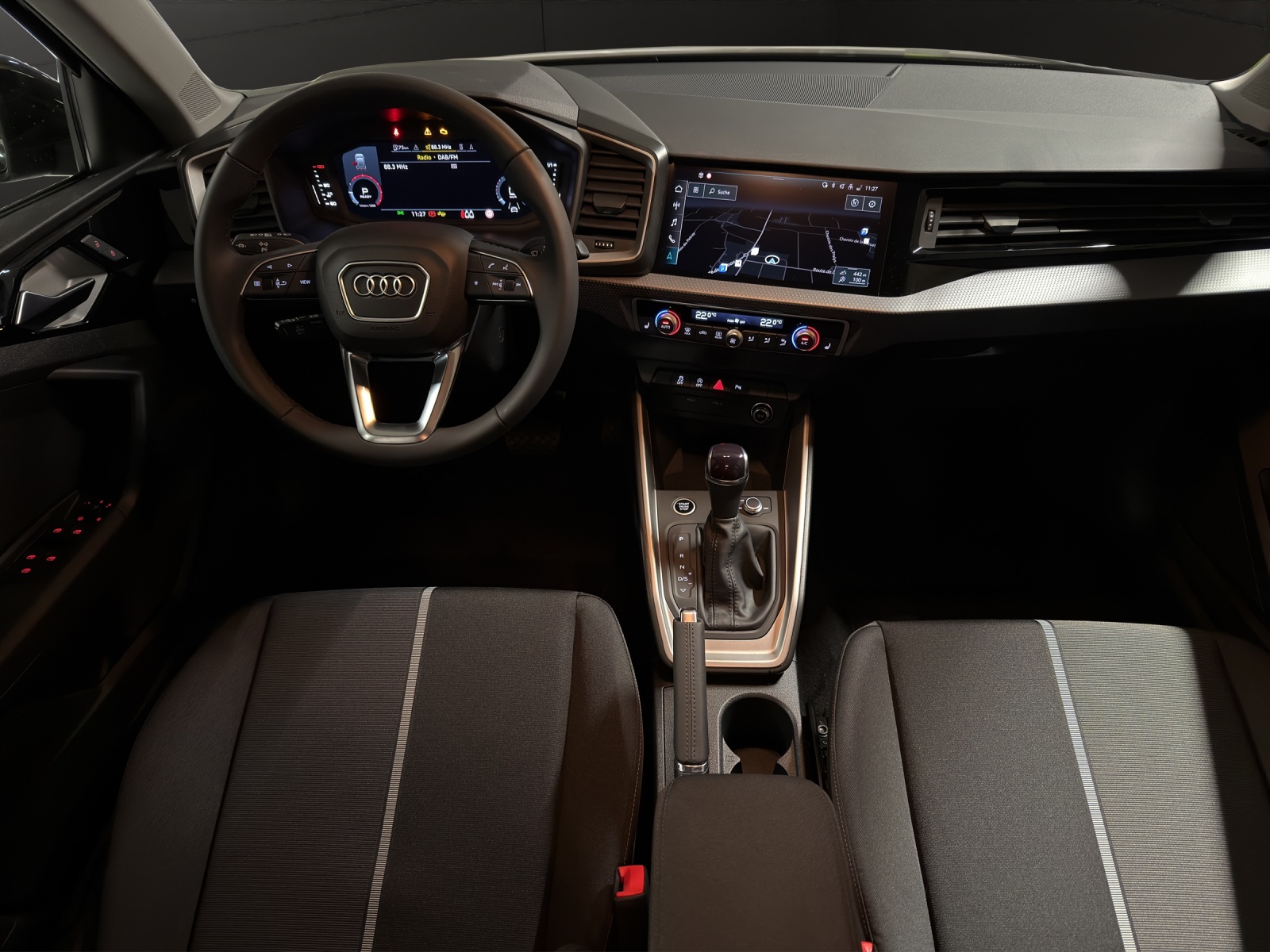 AUDI A1 Sportback 30 TFSI Attraction S-tronic-image-11