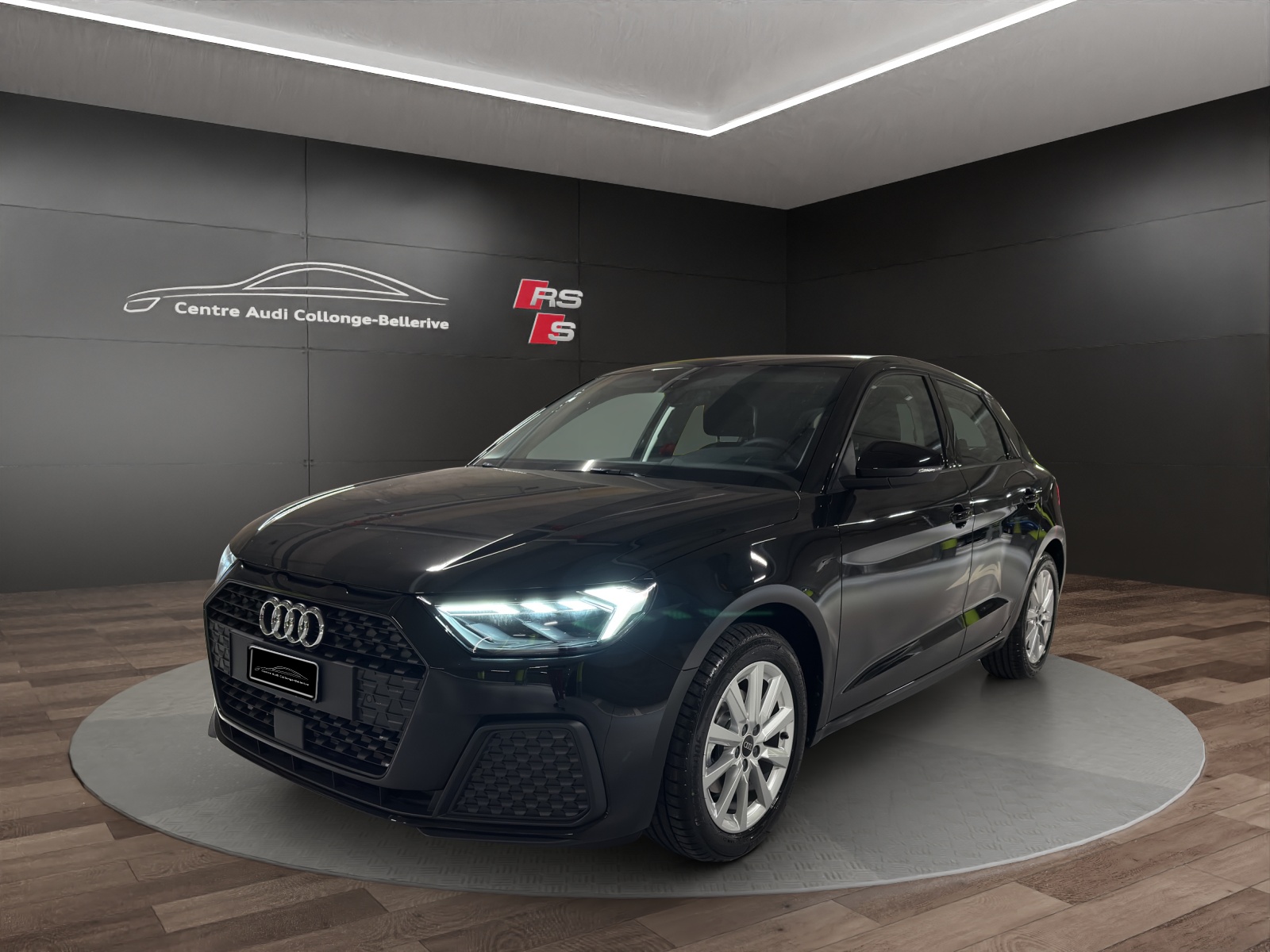 AUDI A1 Sportback 30 TFSI Attraction S-tronic-image-0