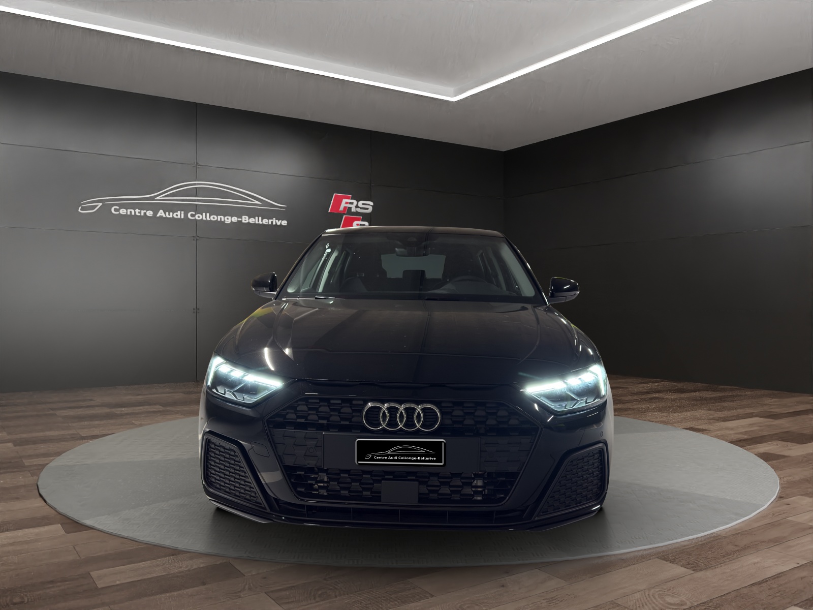 AUDI A1 Sportback 30 TFSI Attraction S-tronic-image-1