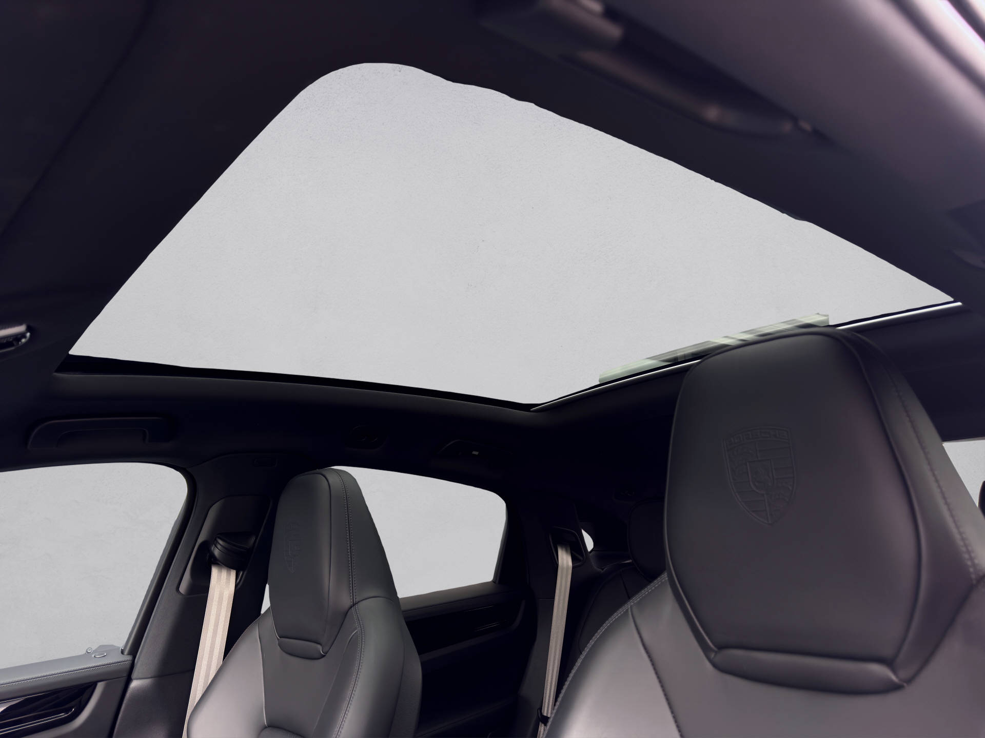 PORSCHE Cayenne E-Hybrid Coupé Platinum Edition-image-14