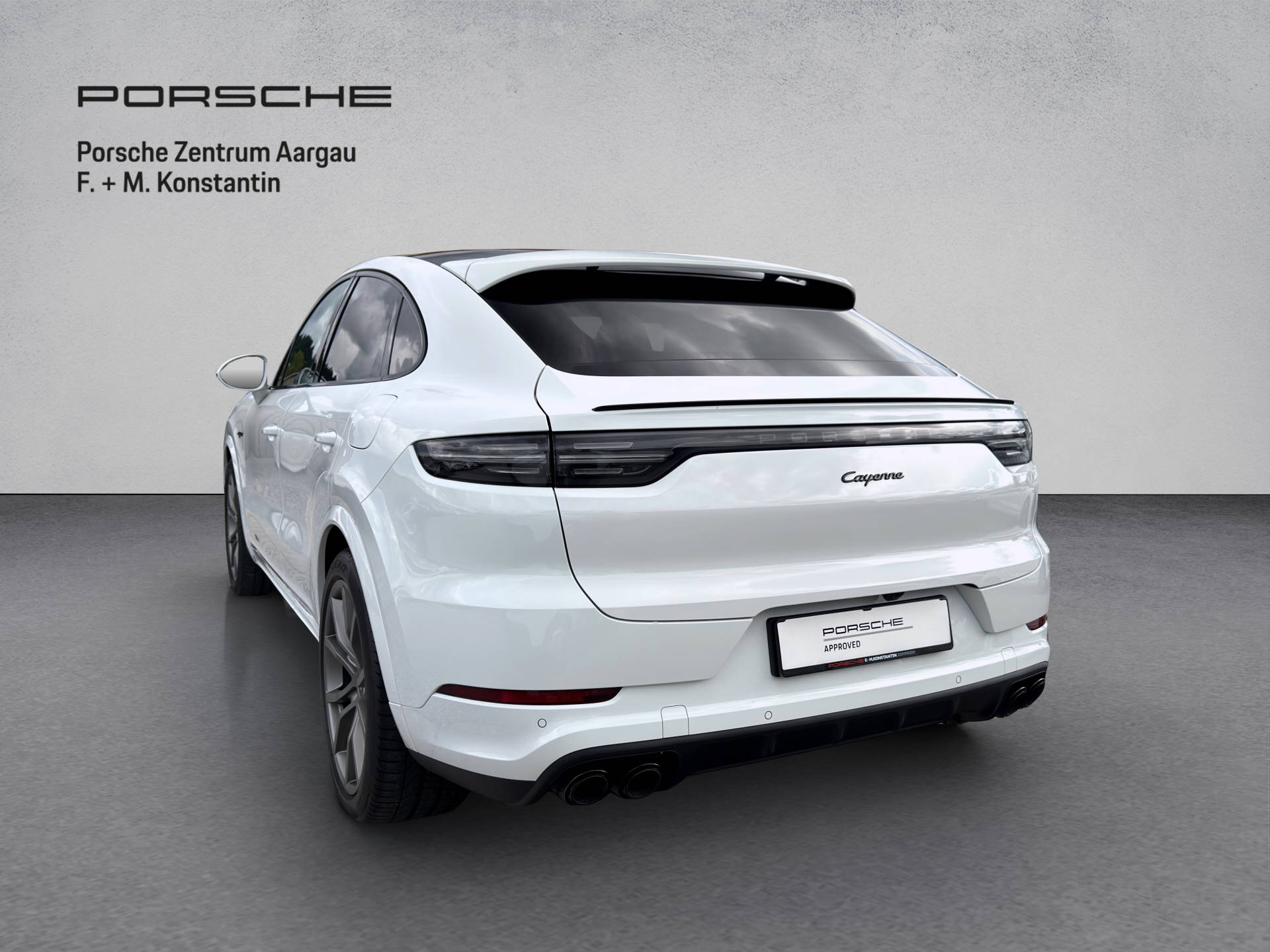PORSCHE Cayenne E-Hybrid Coupé Platinum Edition-image-3