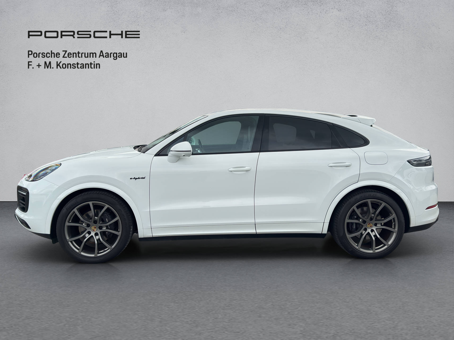 PORSCHE Cayenne E-Hybrid Coupé Platinum Edition-image-2