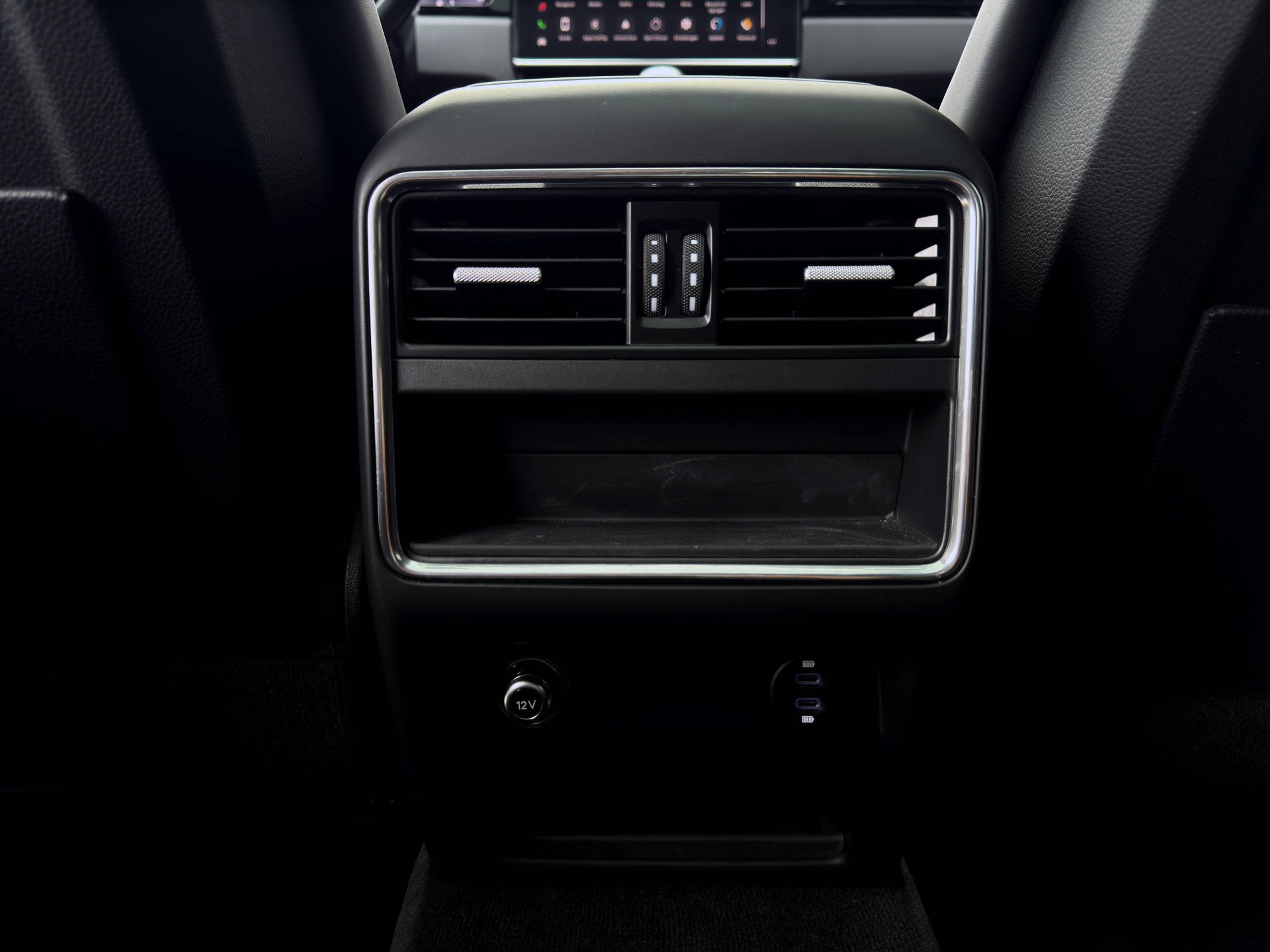 PORSCHE Cayenne E-Hybrid Coupé Platinum Edition-image-12