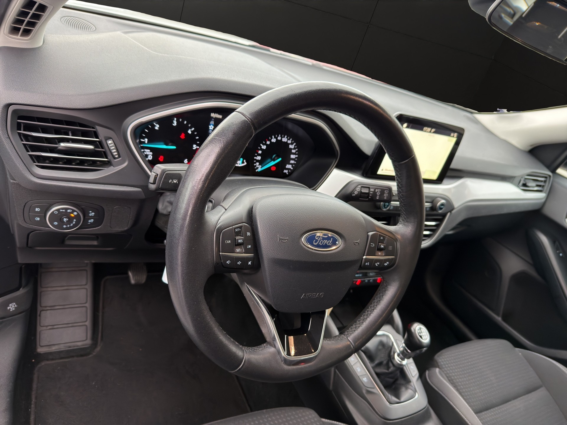 FORD Focus 1.5 TDCi Active-image-7
