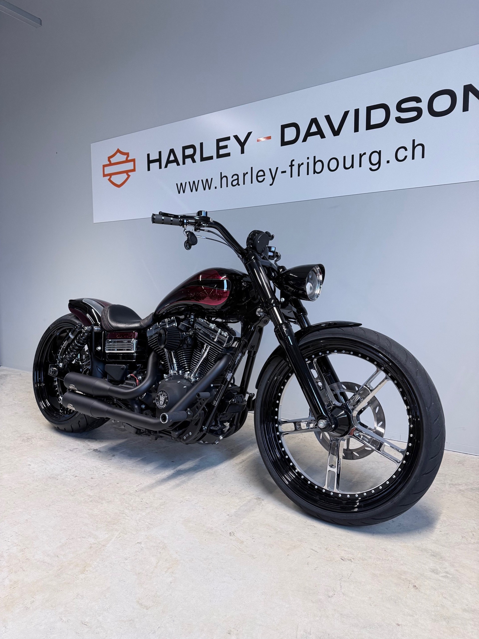 HARLEY-DAVIDSON FXDWG Dyna Wide Glide 103 ABS