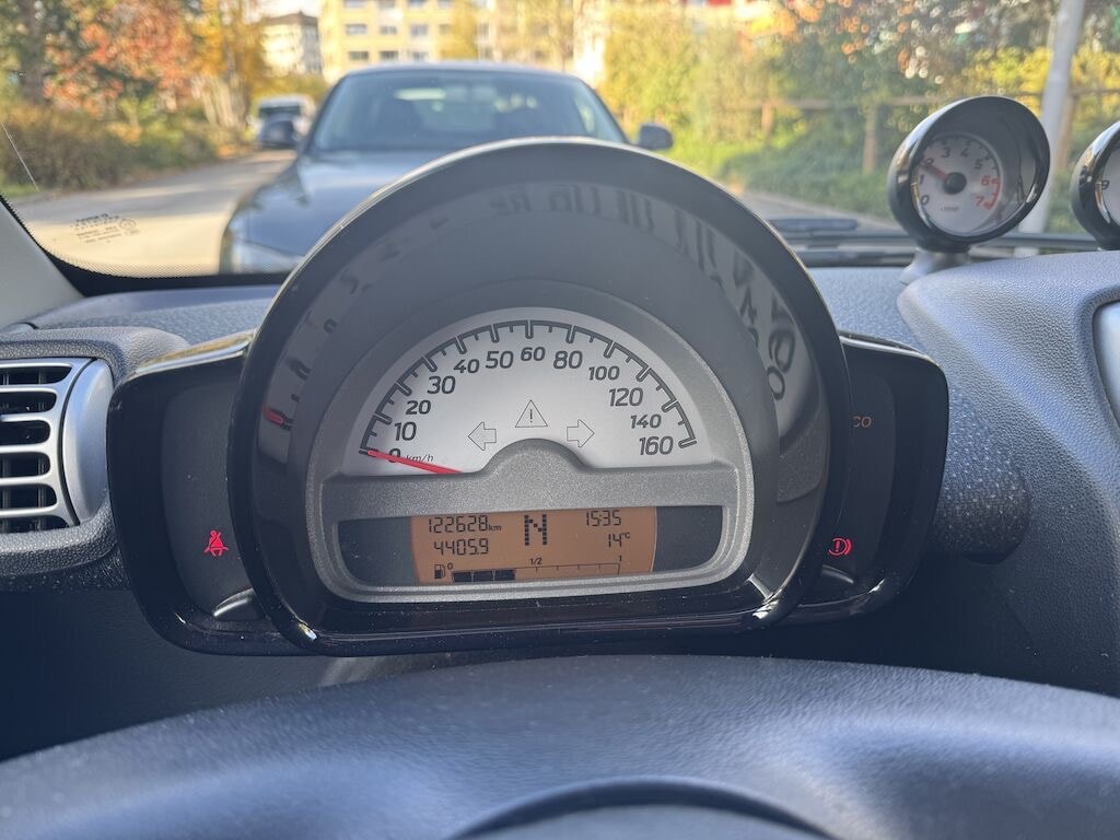 SMART fortwo limited three mhd softouch-image-7