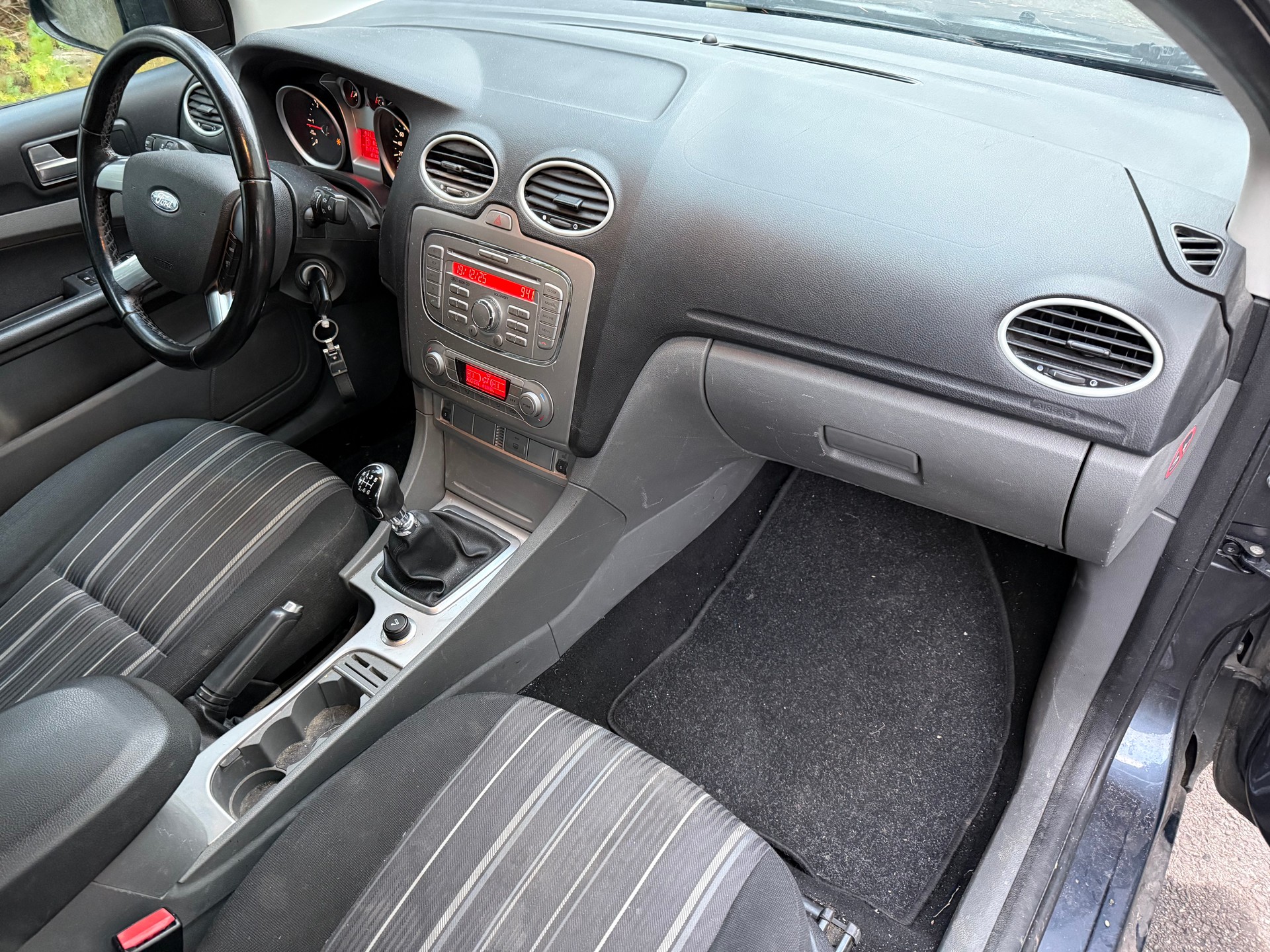 FORD Focus 2.0 TDCi Carving-image-7