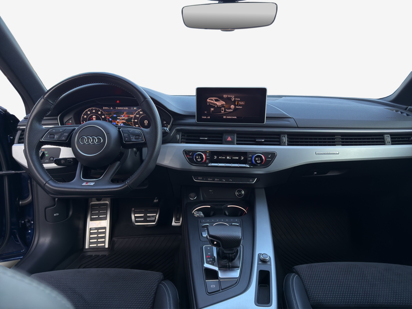 AUDI A4 Avant 45 TFSI Sport Attraction S-tronic quattro-image-8