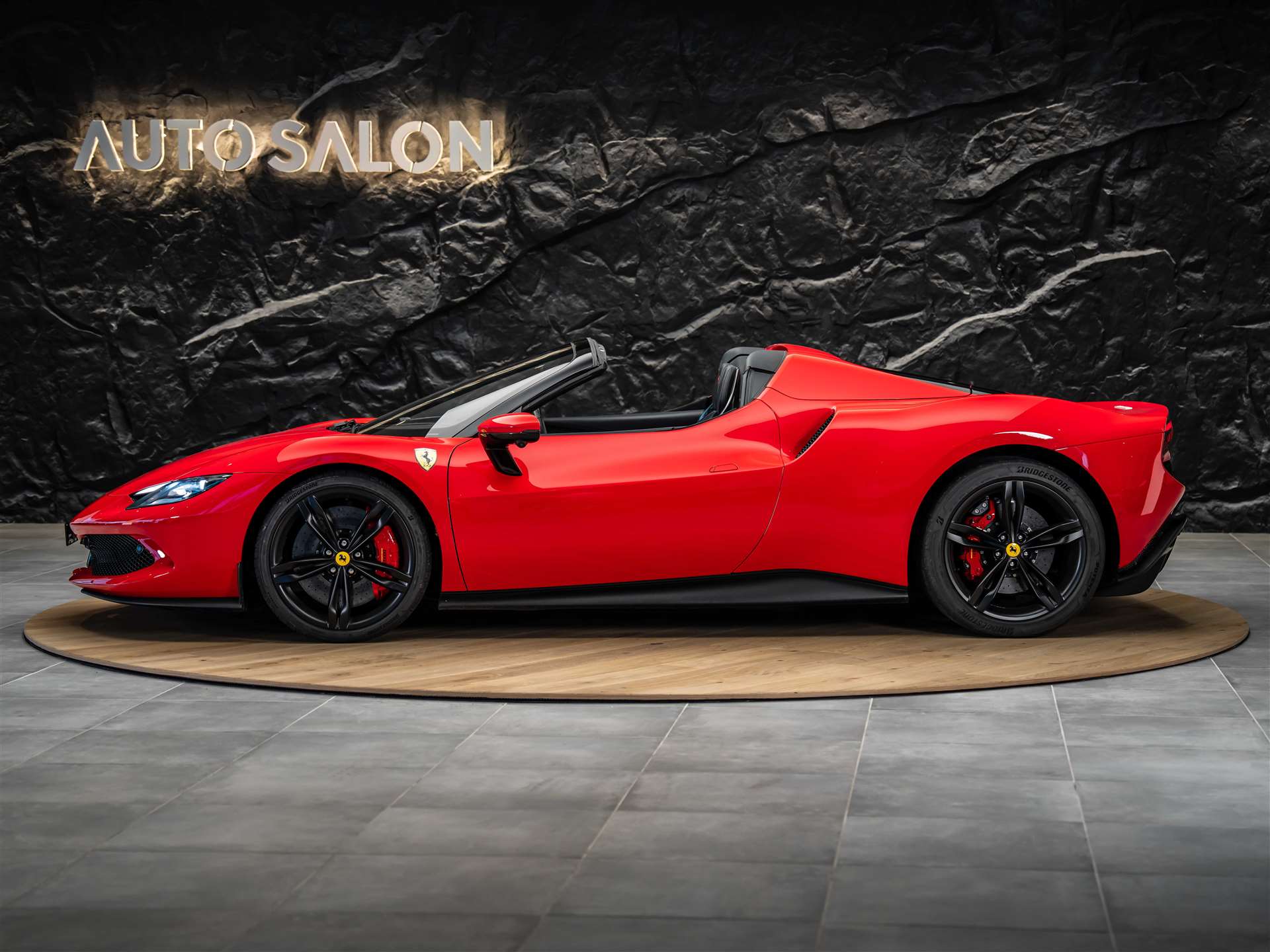 FERRARI 296 GTS-image-3