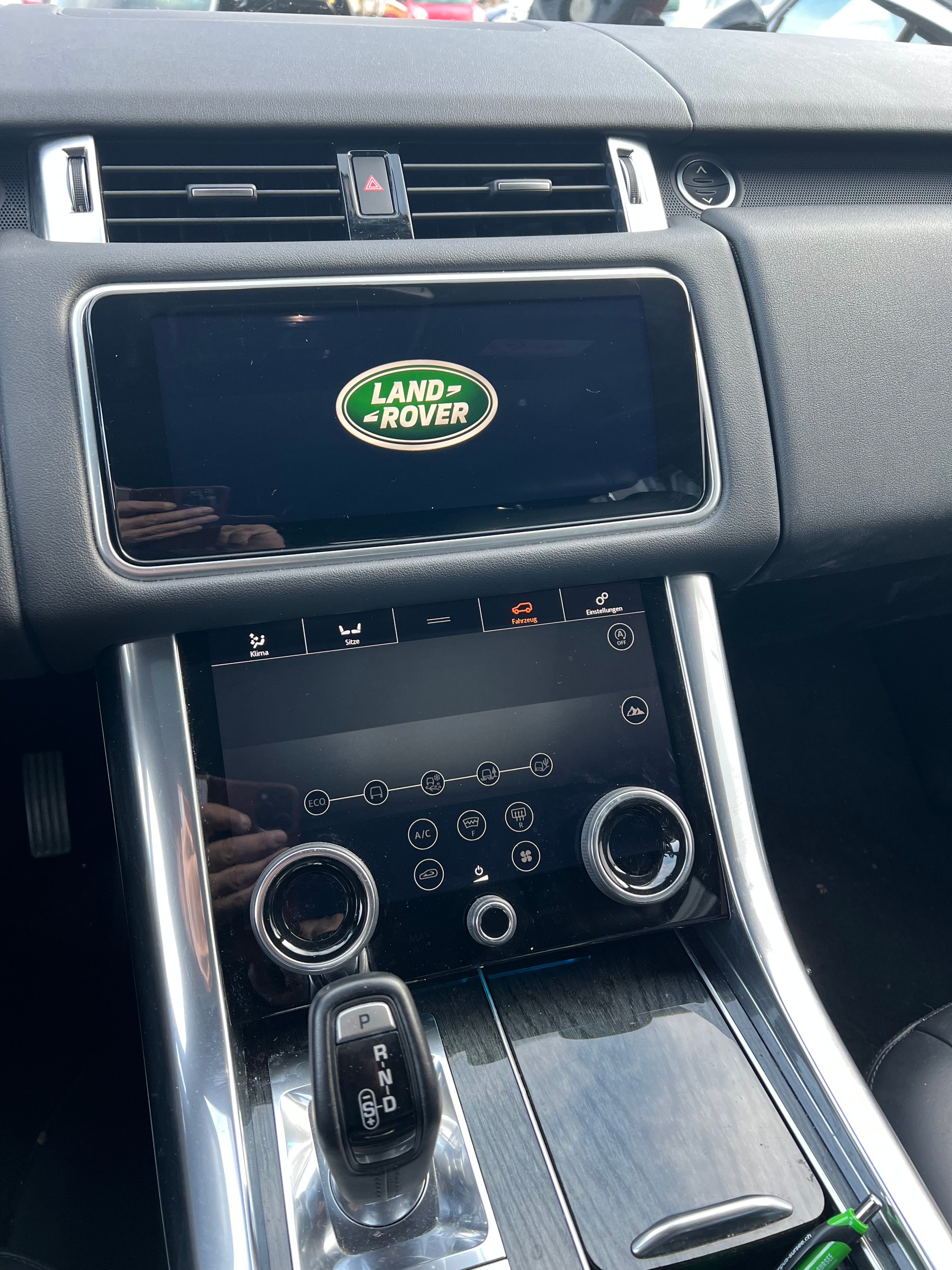 LAND ROVER Range Rover Sport 3.0 SDV6 HSE Dynamic Automatic-image-8