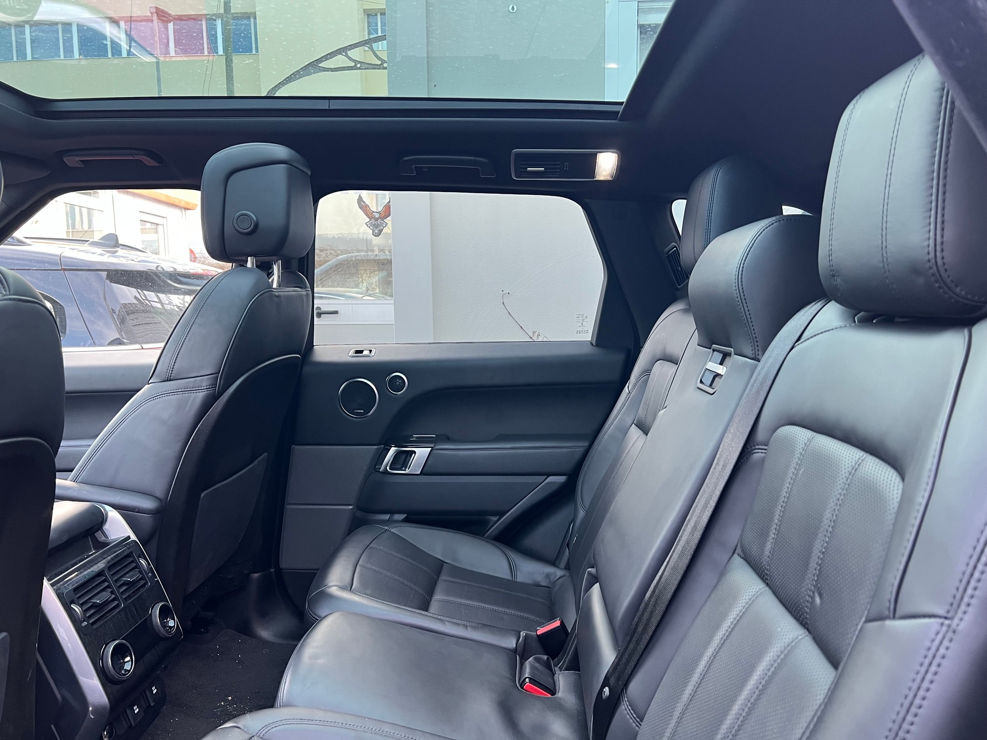 LAND ROVER Range Rover Sport 3.0 SDV6 HSE Dynamic Automatic-image-9