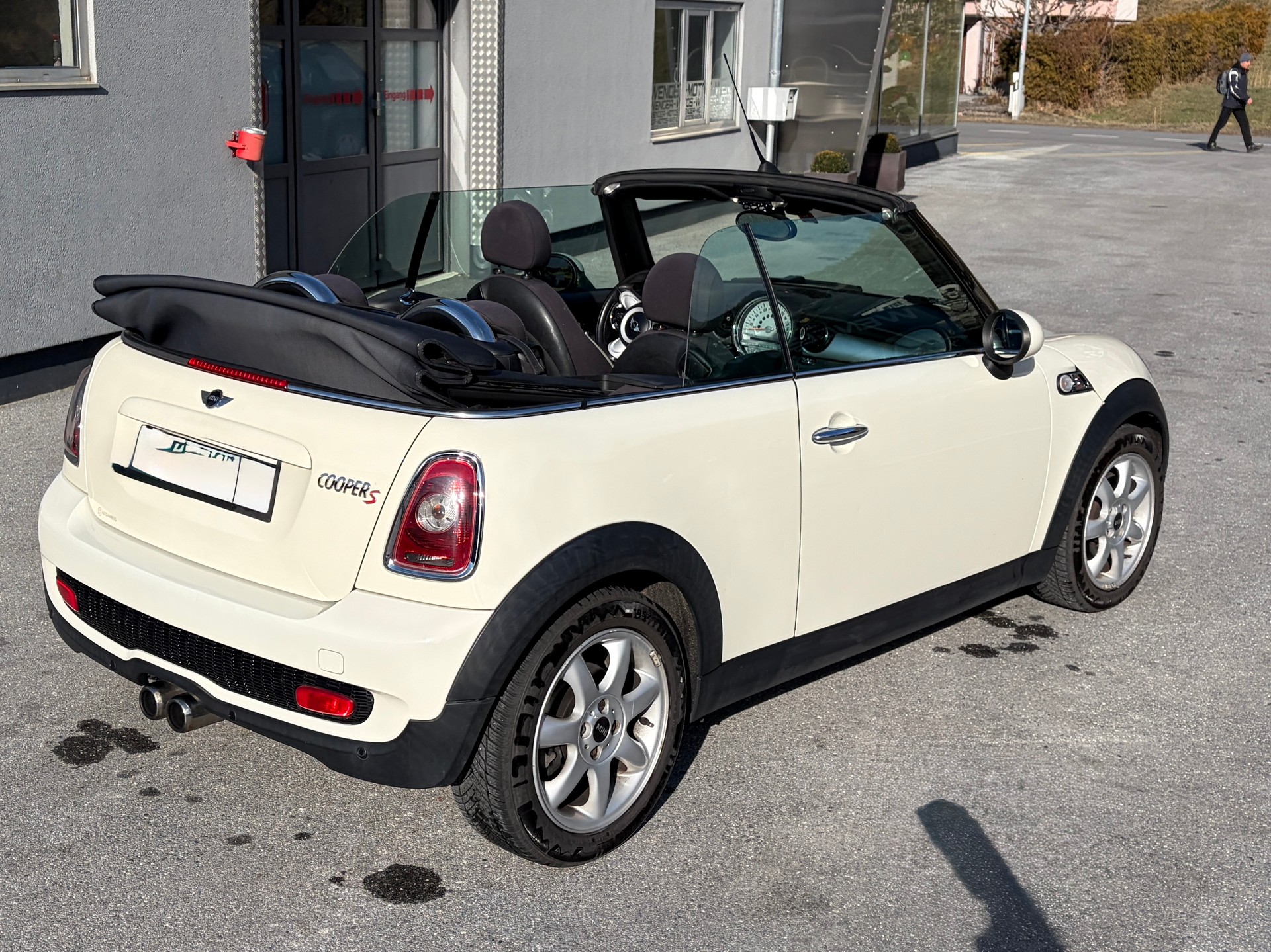 MINI Cooper S-image-3