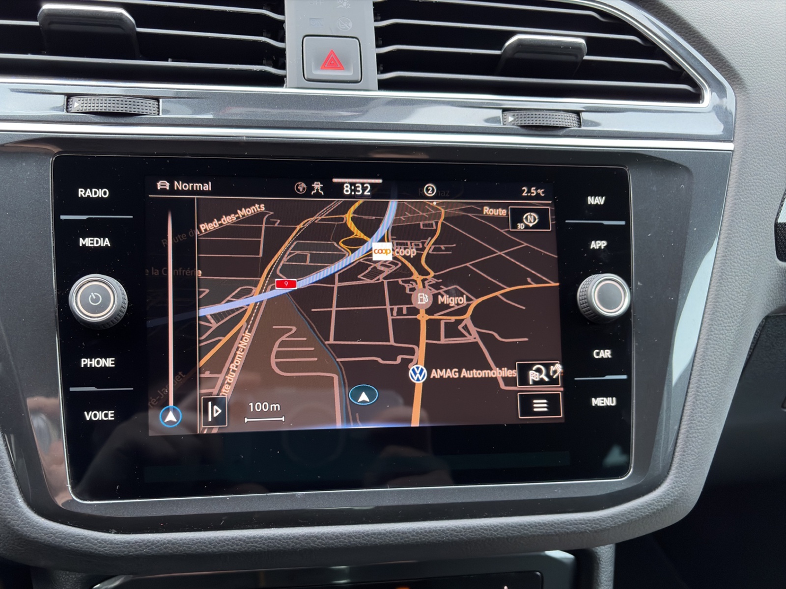 VW Tiguan 2.0TSI Life 4Motion DSG-image-14