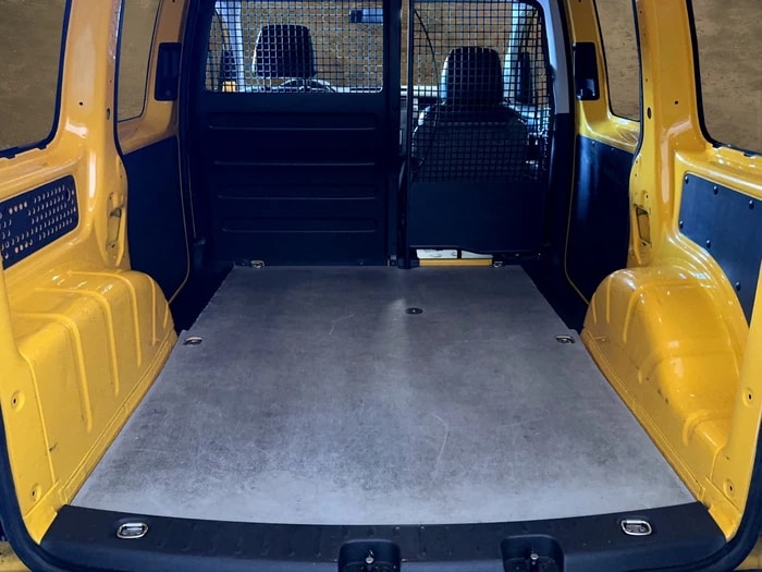 VW VW VW Caddy 2.0TDI 4Motion BlueMotion Technology-image-6
