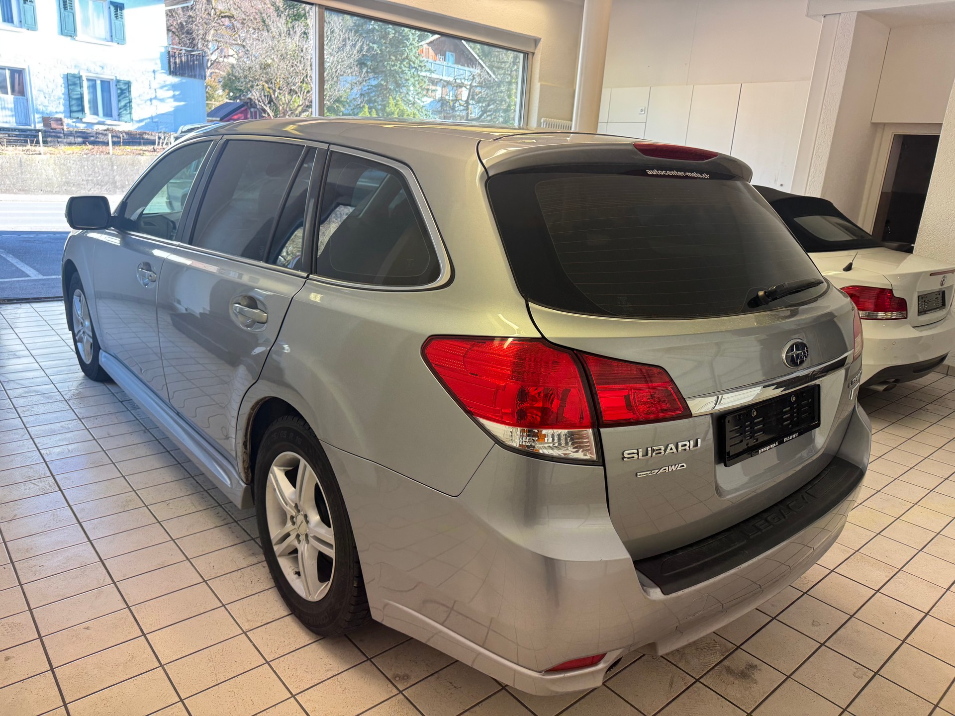 SUBARU Legacy 2.0D Limited S AWD-image-6