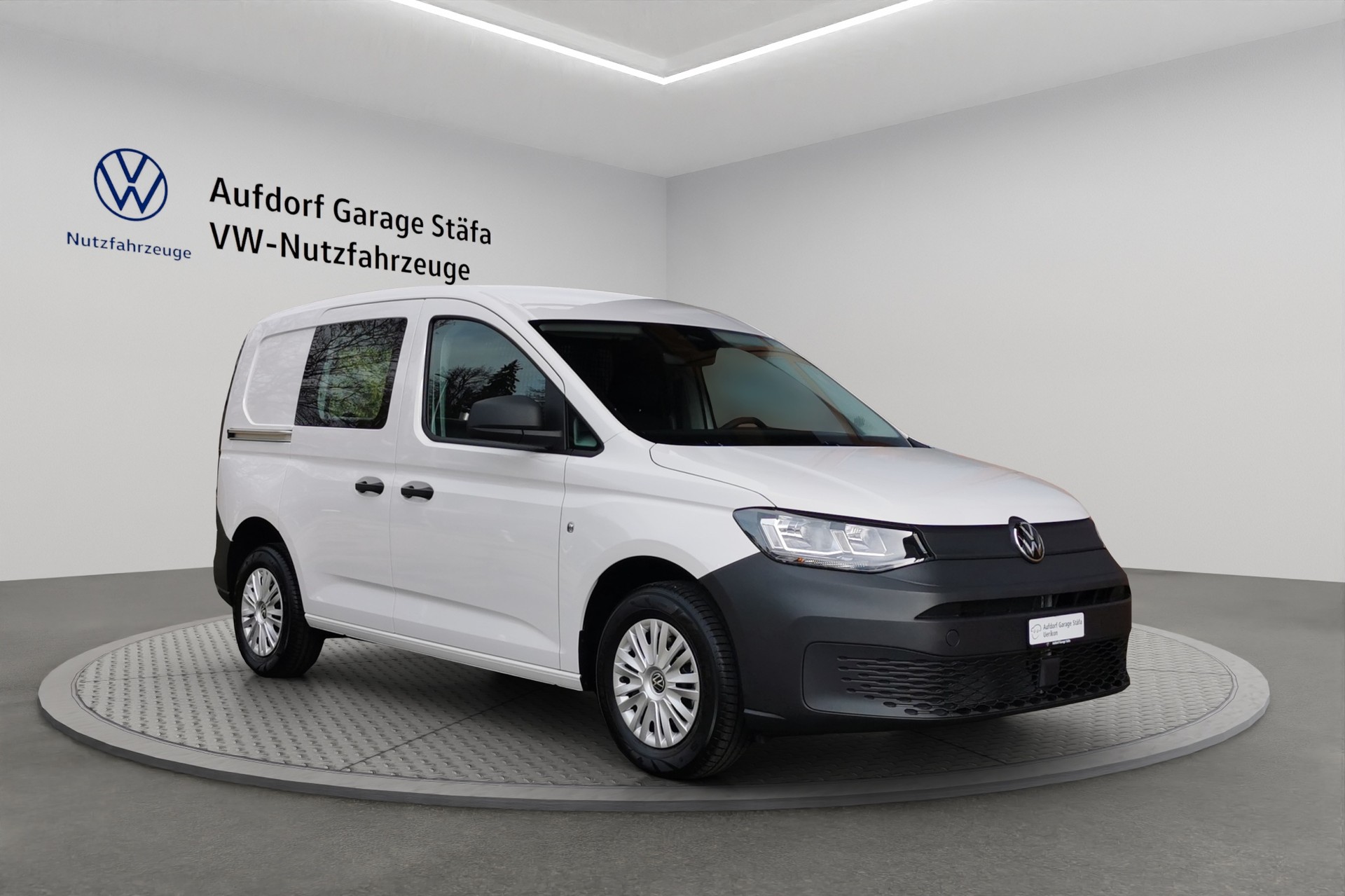 VW Caddy Cargo 2.0TDI Entry-image-6