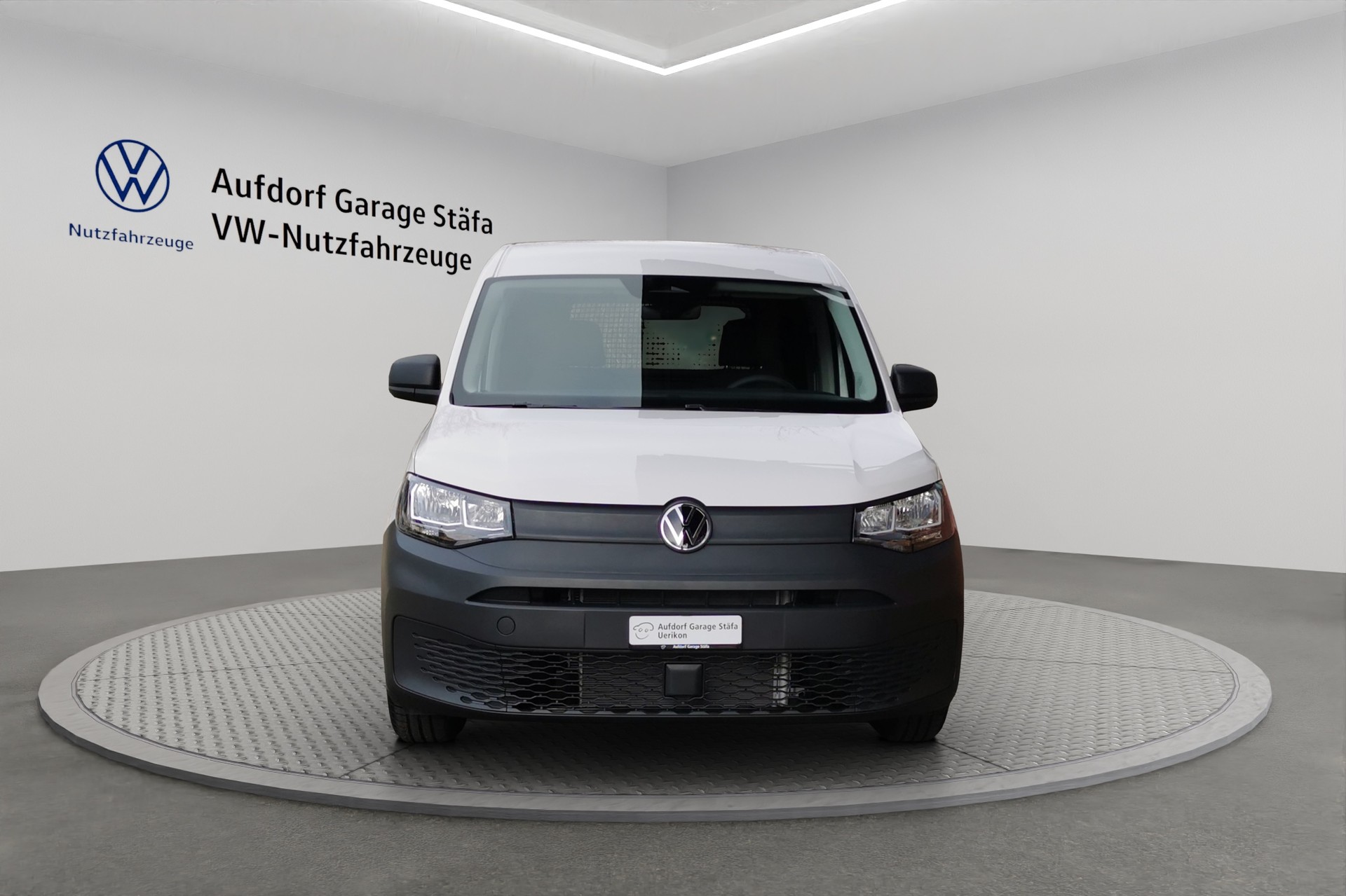 VW Caddy Cargo 2.0TDI Entry-image-7