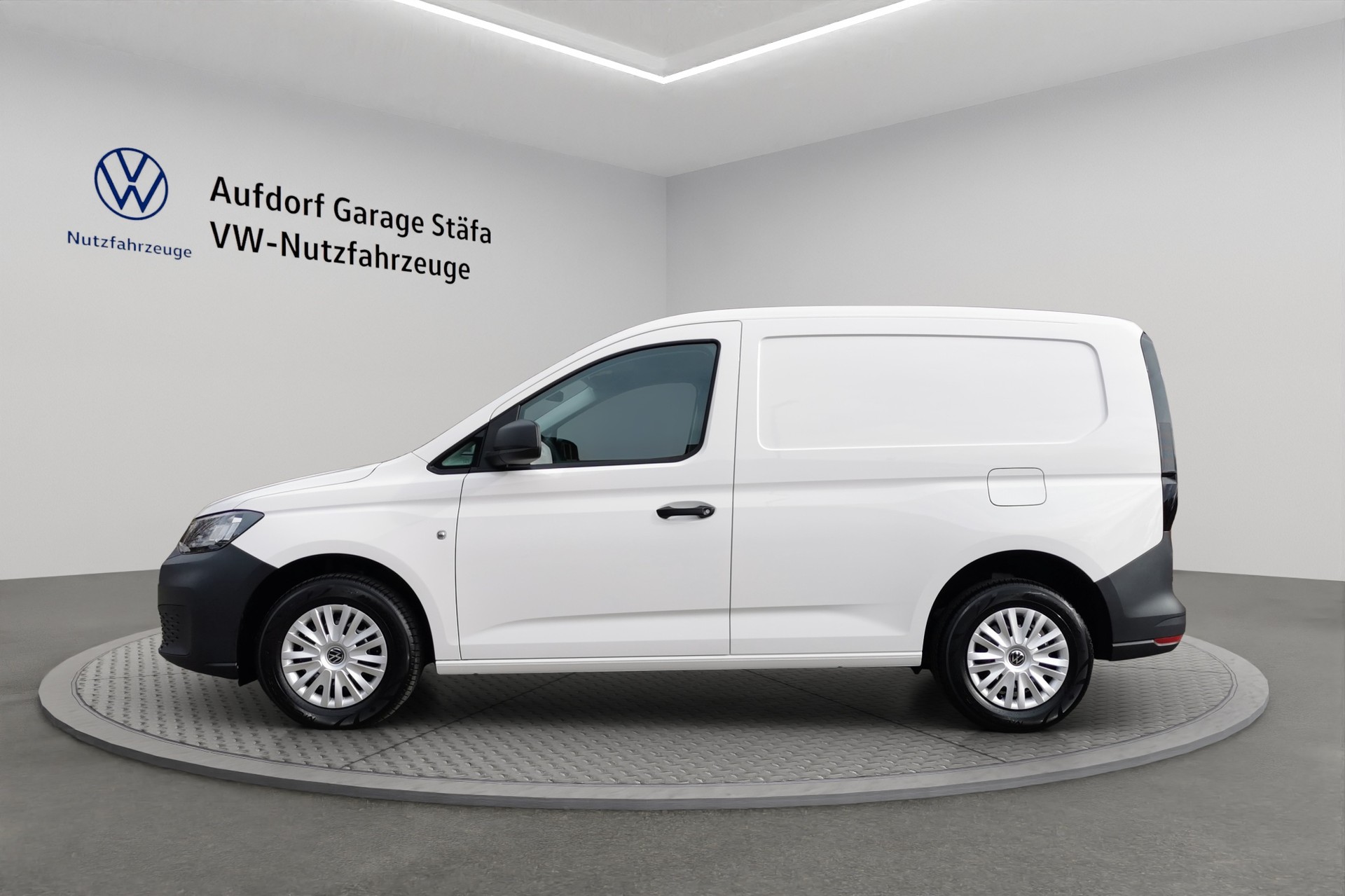 VW Caddy Cargo 2.0TDI Entry-image-1